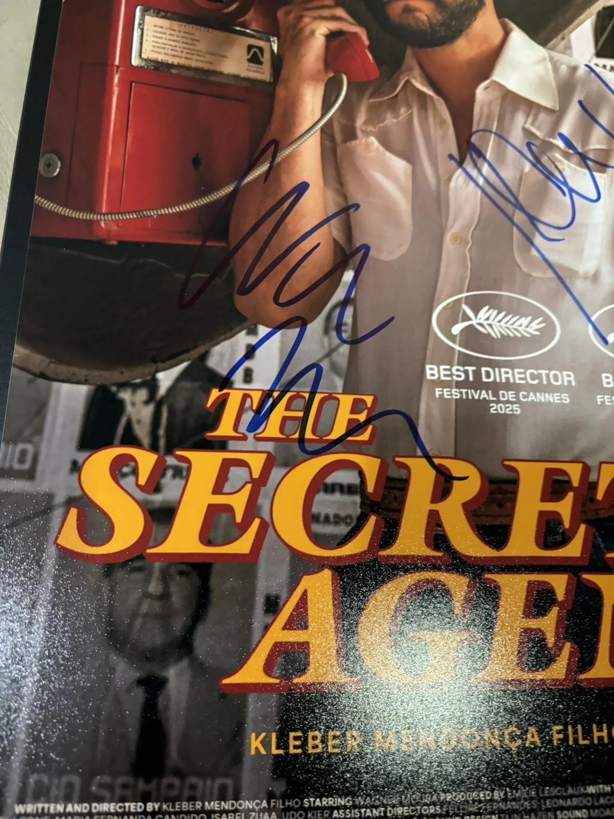 Wagner Moura, Kleber Mendonça Filho — The Secret Agent 11x17 Photo Signed by Wagner Moura and Kleber Mendonça Filho, изображение 2