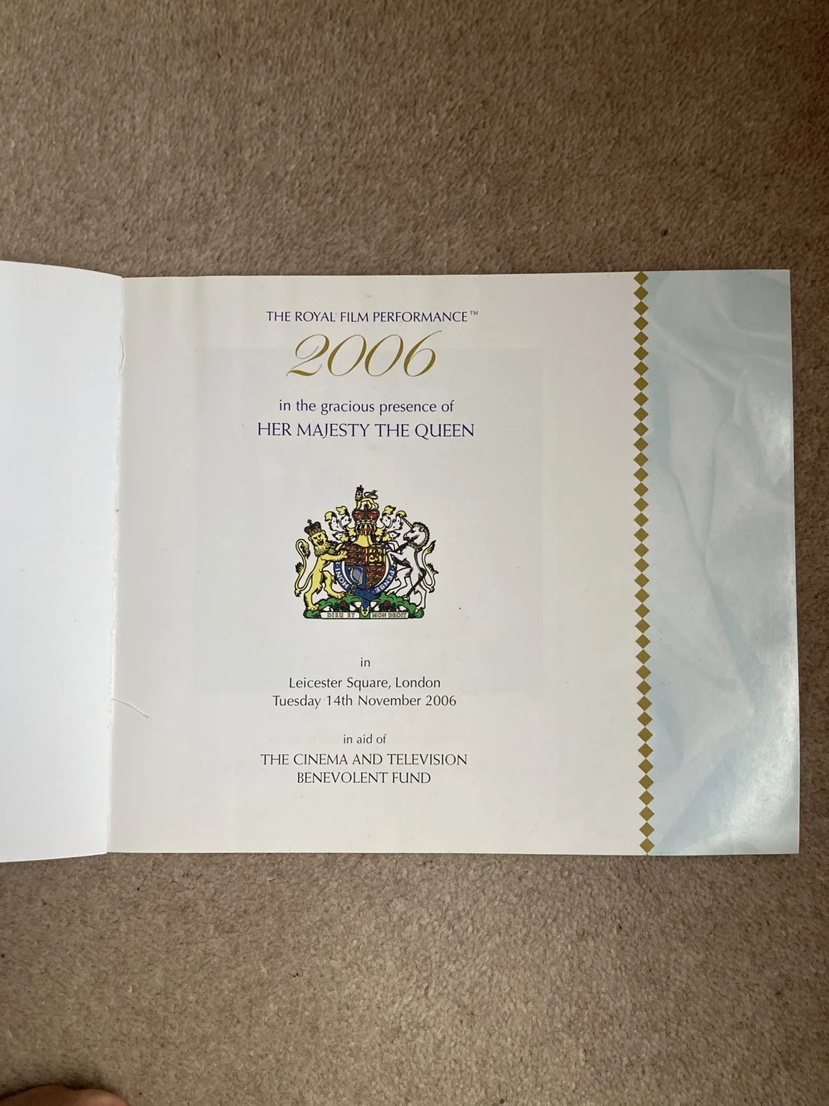 James Bond 007 Royal Premiere Casino Royale programme brochure, image 2