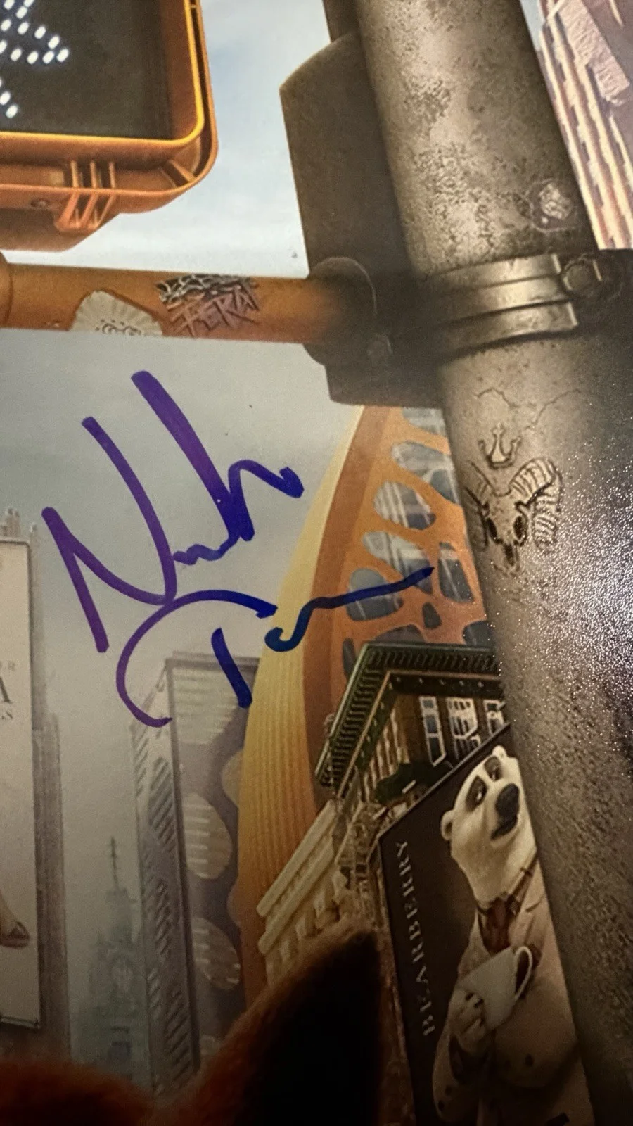 J.K.Simmons — Zootopia 2 Signed Disney 11x14 Photo JK Simmons, Nate Torrance + Autographed, изображение 4
