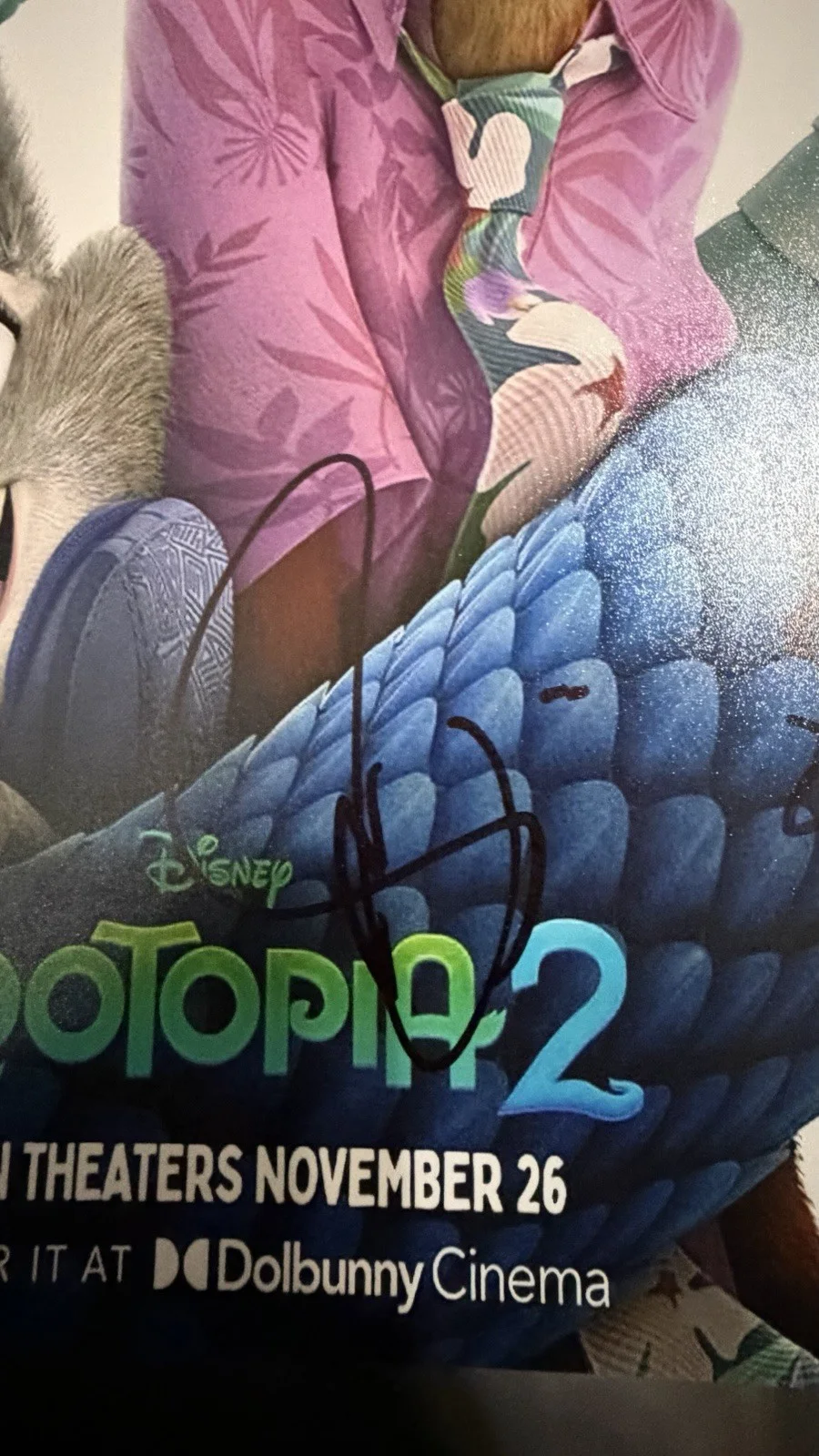 Wilmer Valderrama — Zootopia 2 Signed Cast 12x18 Photo Wilmer Valderrama, Tudyk, Fortune Autograph, image 2