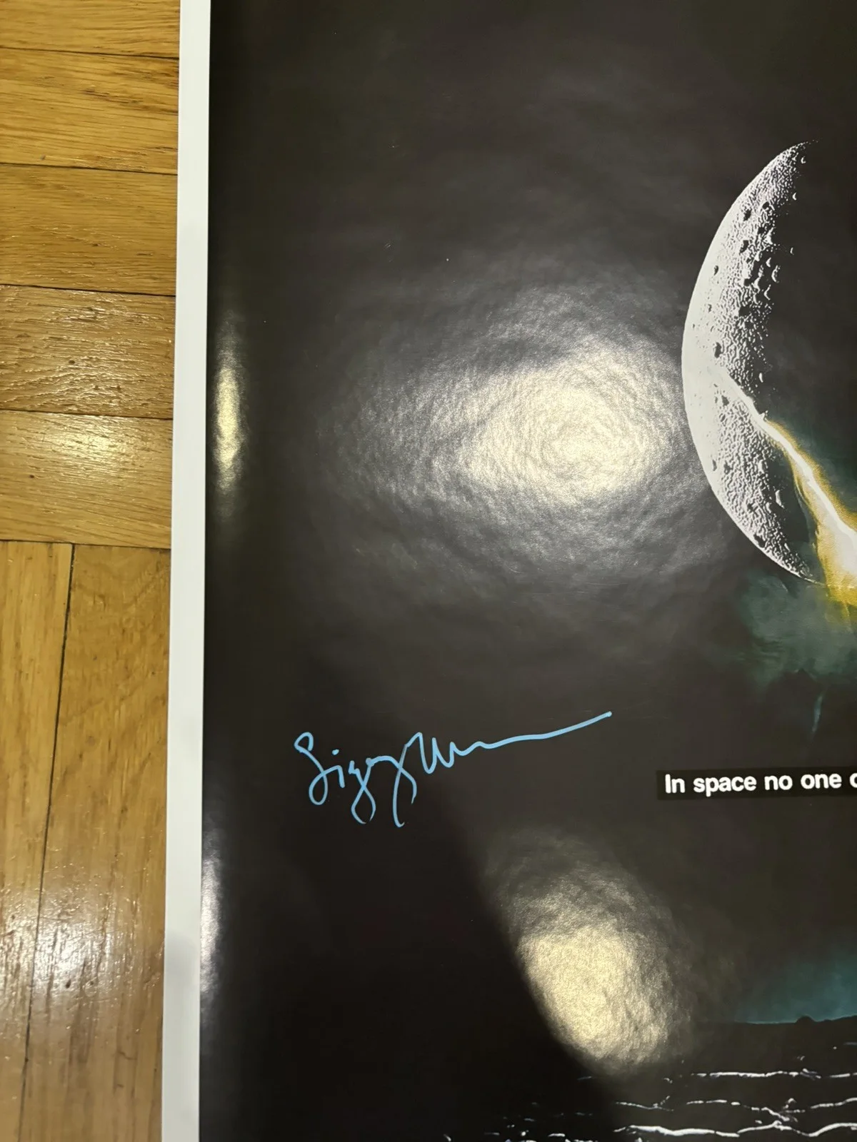 Sigourney Weaver, Veronica Cartwright — Alien 24x36 Poster Signed By Sigourney Weaver and Veronica Cartwright with JSA, image 4