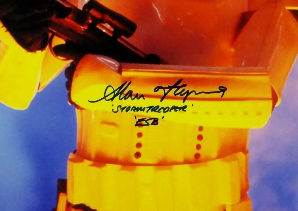Alan Flying — Alan Flying Autographed Stormtrooper 11x14 Photo w/ Insc - JSA Auth *Black, изображение 2
