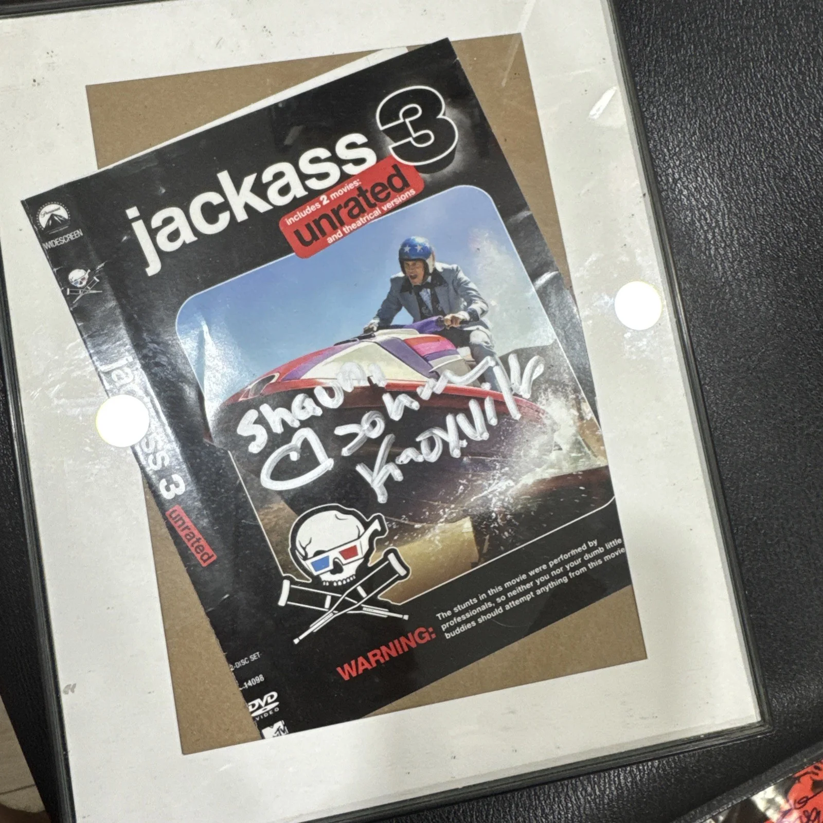 Johnny Knoxville — Johnny Knoxville signed DVD COVER Jackass photo auto Framed Rare