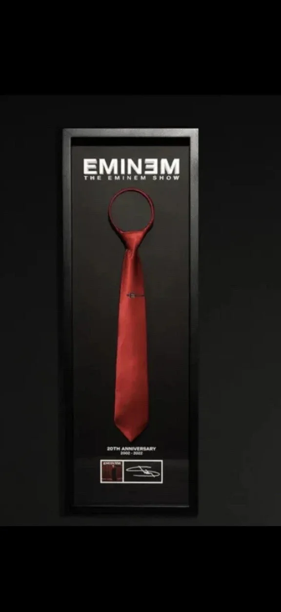 THE EMINEM SHOW FRAMED SHADY RED TIE (SIGNED) ~ LE /150 ~ IN HAND- FAST SHIPPING, изображение 2