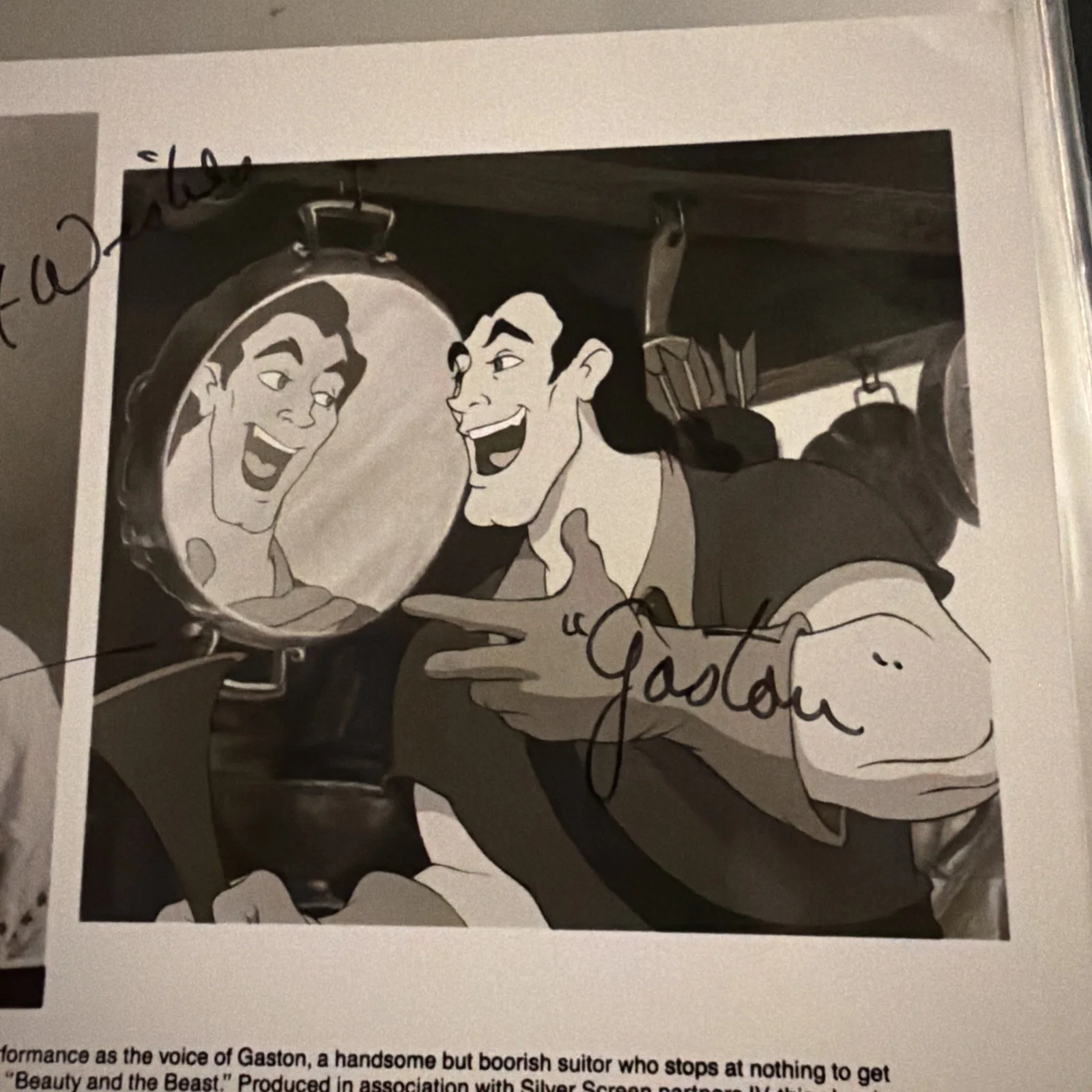 Richard White Signed Gaston Beauty and the Beast Disney Photo Autograph, image 3