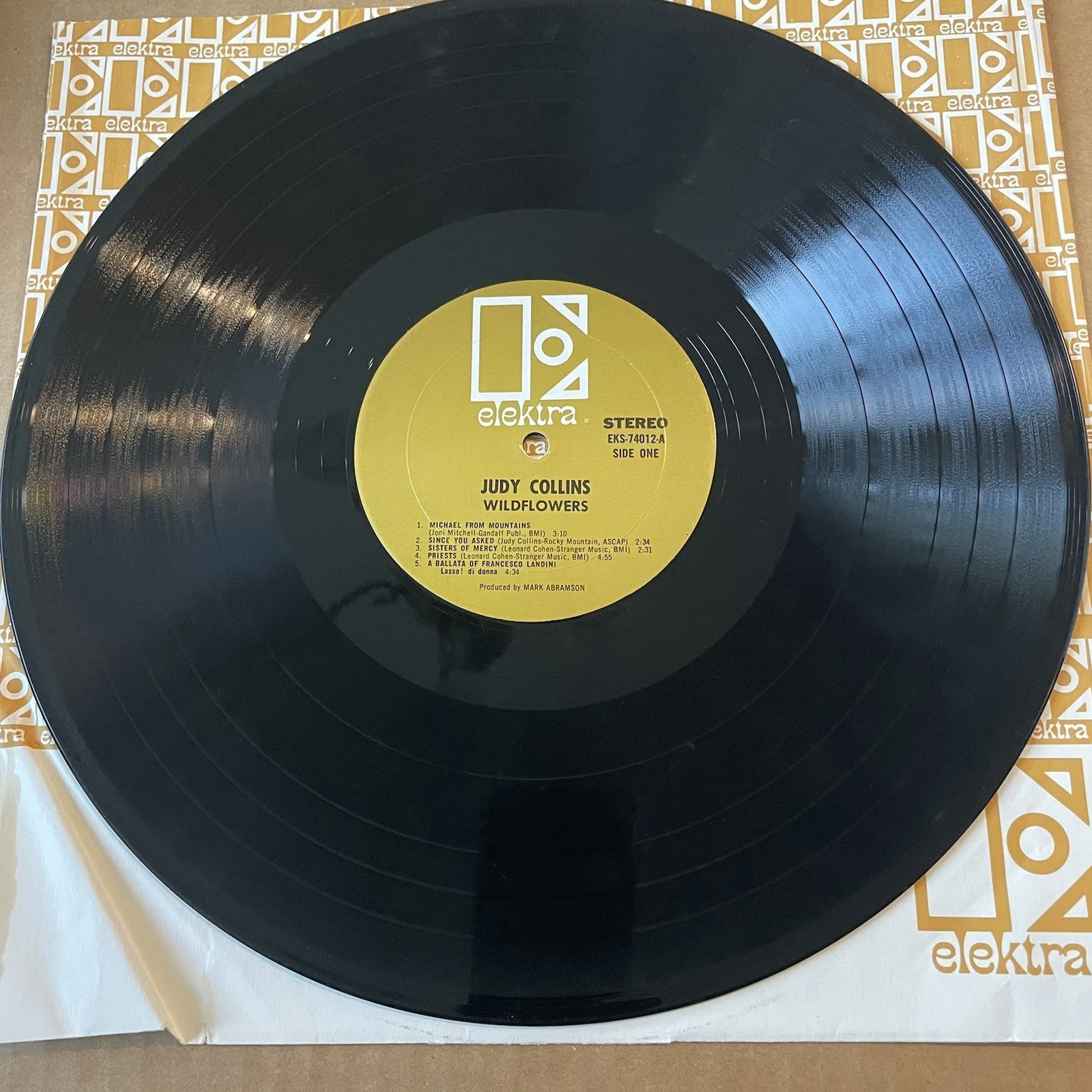 Judy Collins Signed Vinyl Wildflowers Autographed Record Album Lp, image 2