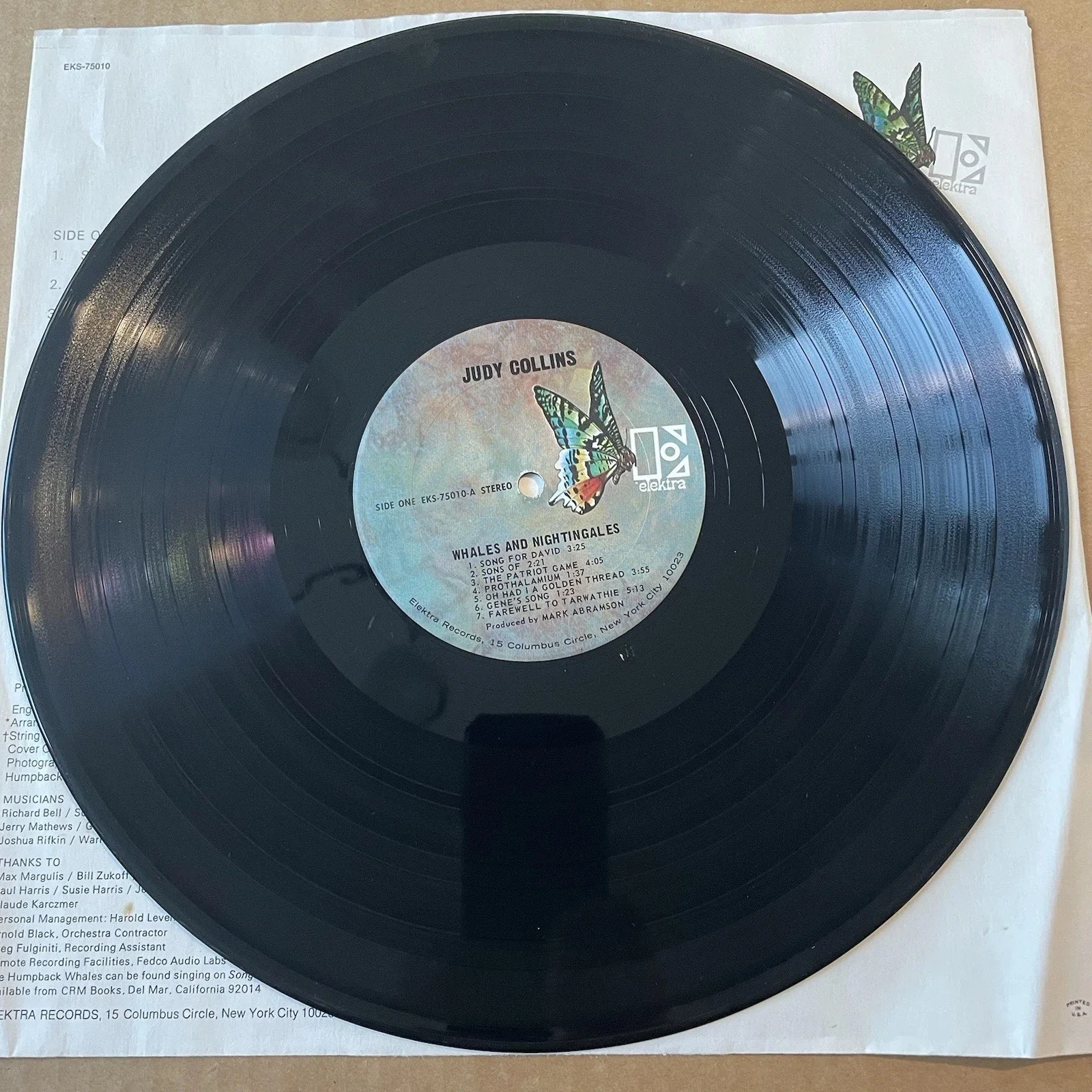 Judy Collins Signed Whales And Nightingales Vinyl Record LP Singer Autographed, image 2