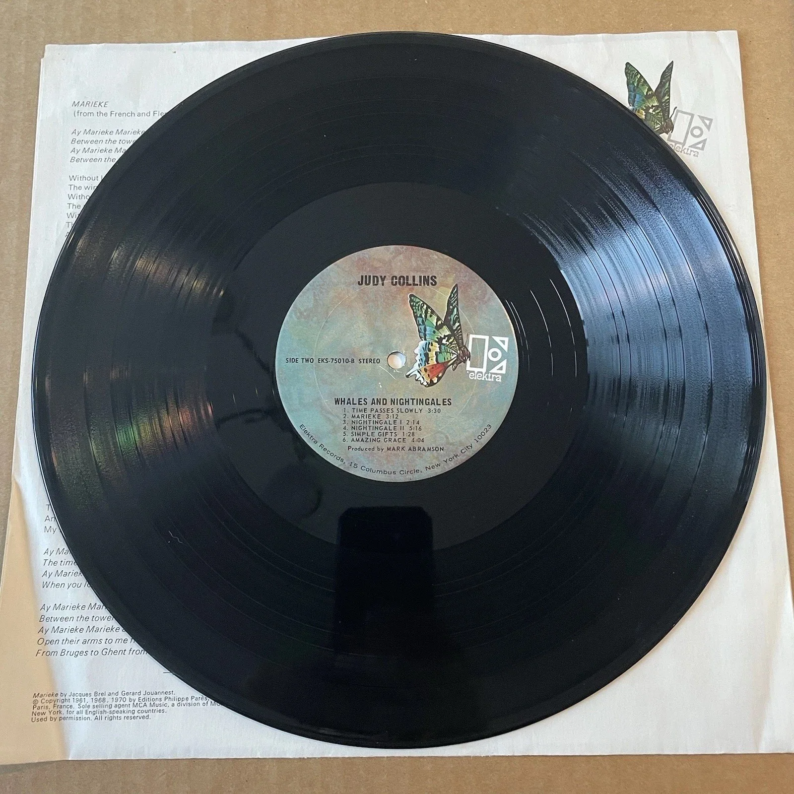 Judy Collins Signed Whales And Nightingales Vinyl Record LP Singer Autographed, image 3