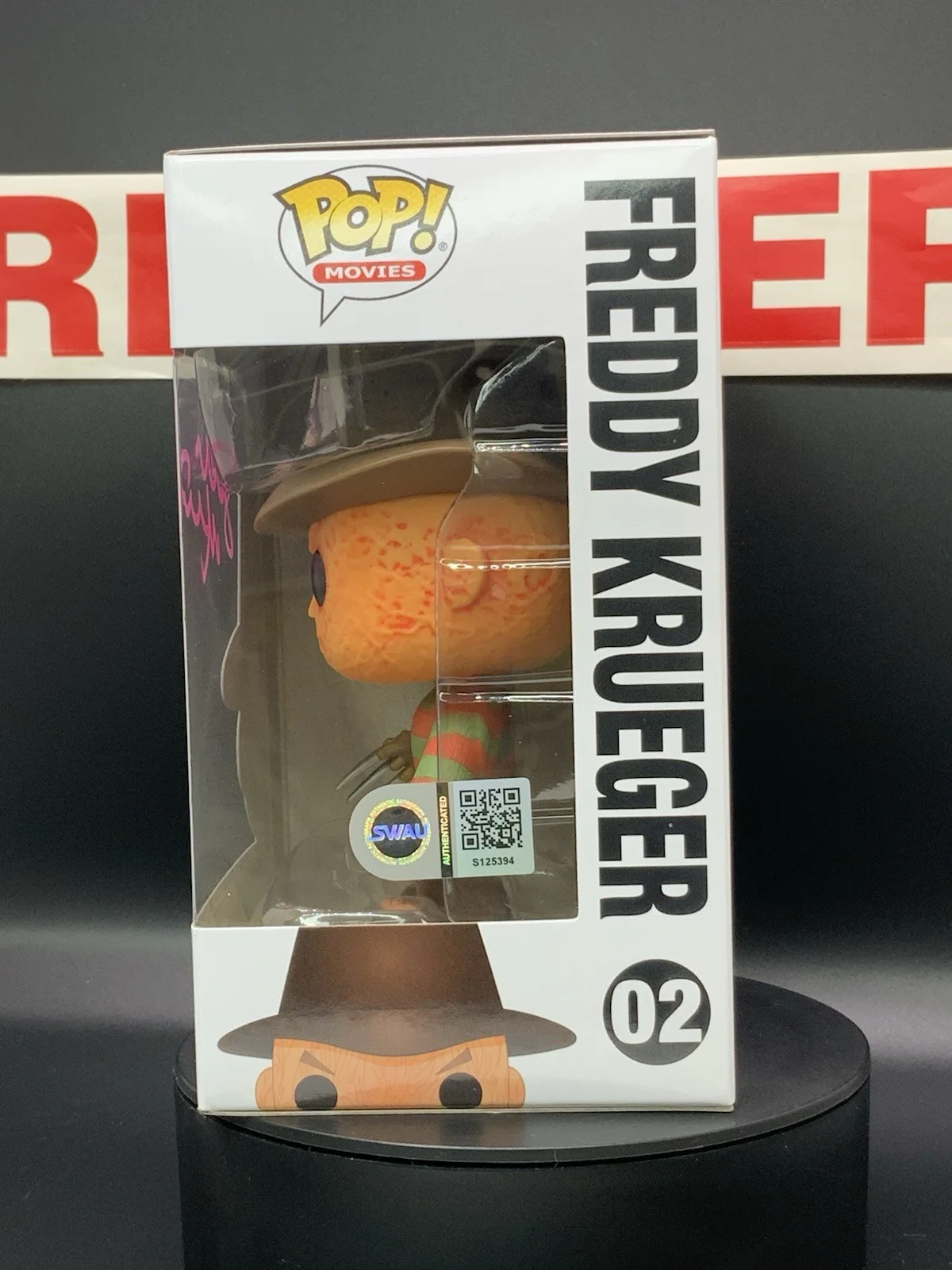Lochlyn Munro — Lochlyn Munro Signed Freddy Krueger Funko Pop #02 Freddy Vs Jason SWAU, image 2