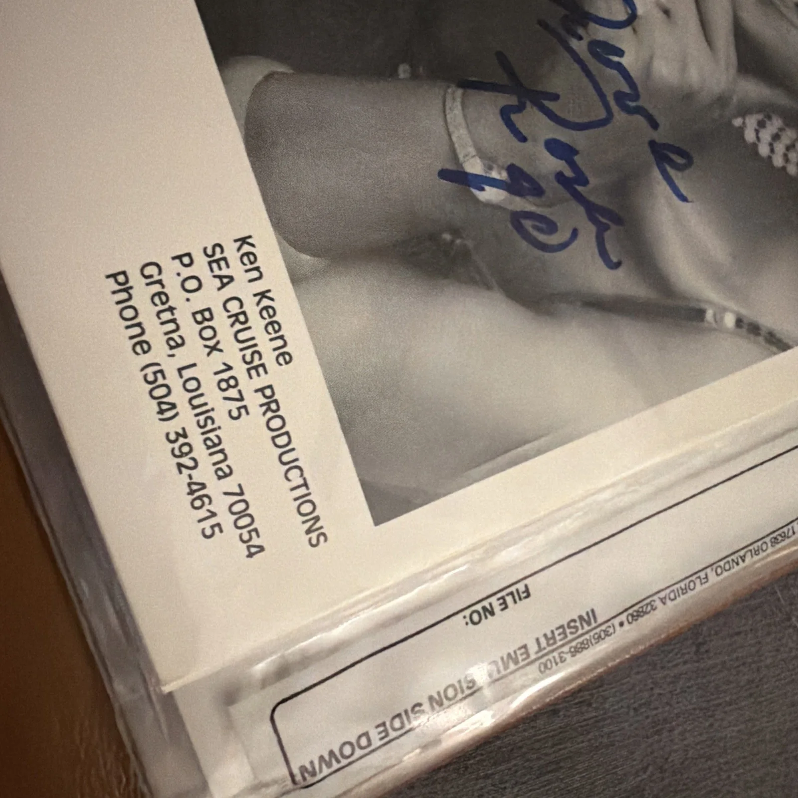 The Dixie Cups Signed Photo Autograph – All 3 Members Vintage B&W Promo, изображение 5