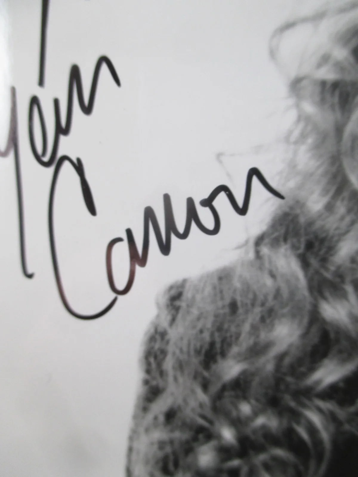 Dyan Cannon — Dyan Cannon - Original Autograph Photo - Authentic Hand Signed 8x10, image 3