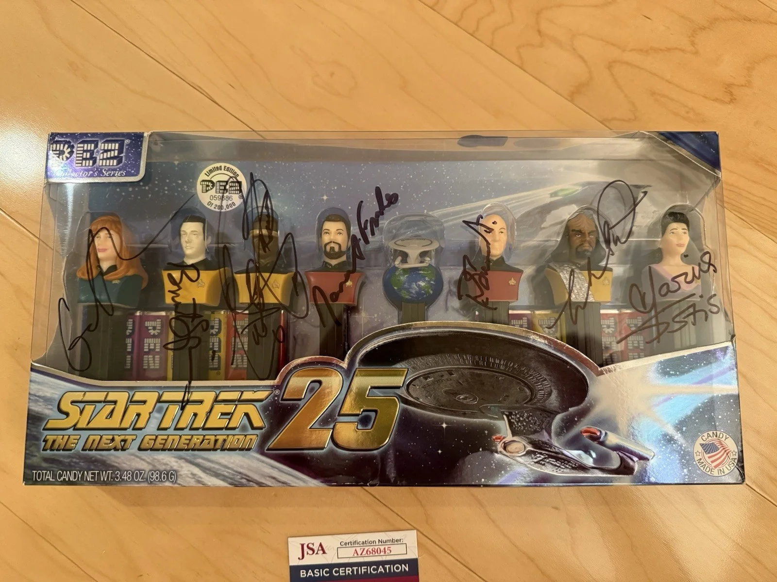 Complete Star Trek next generation cast — Complete Cast Star Trek TNG Hand Signed Autographed PEZ Holder Rare ! JSA, image 2
