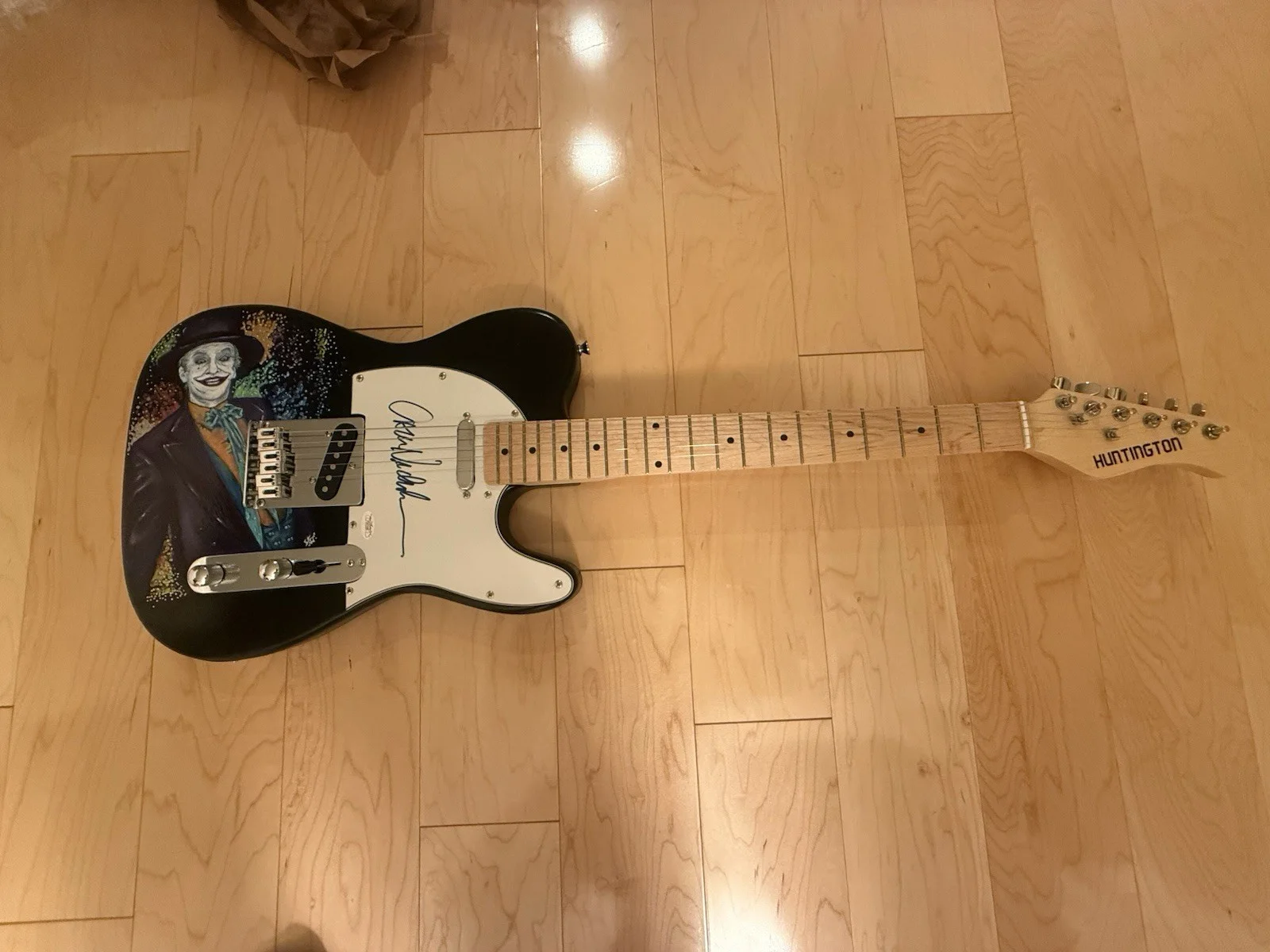 Jack Nicholson — JACK NICHOLSON Signed Guitar Custom Graphics JSA BATMAN JOKER (1989), image 3
