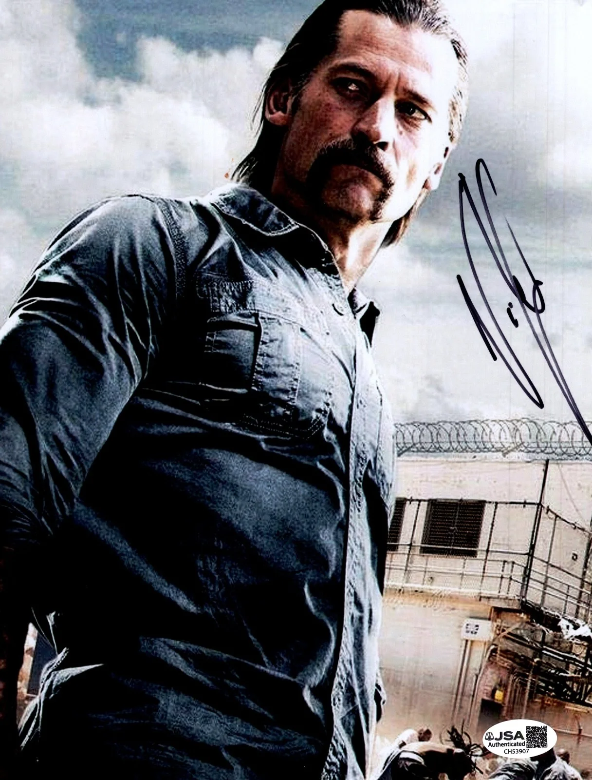 Nikolaj Coster-Waldau — NIKOLAJ COSTER WALDAU Hand-Signed "SHOT CALLER" 8x10 Photo (JSA COA)