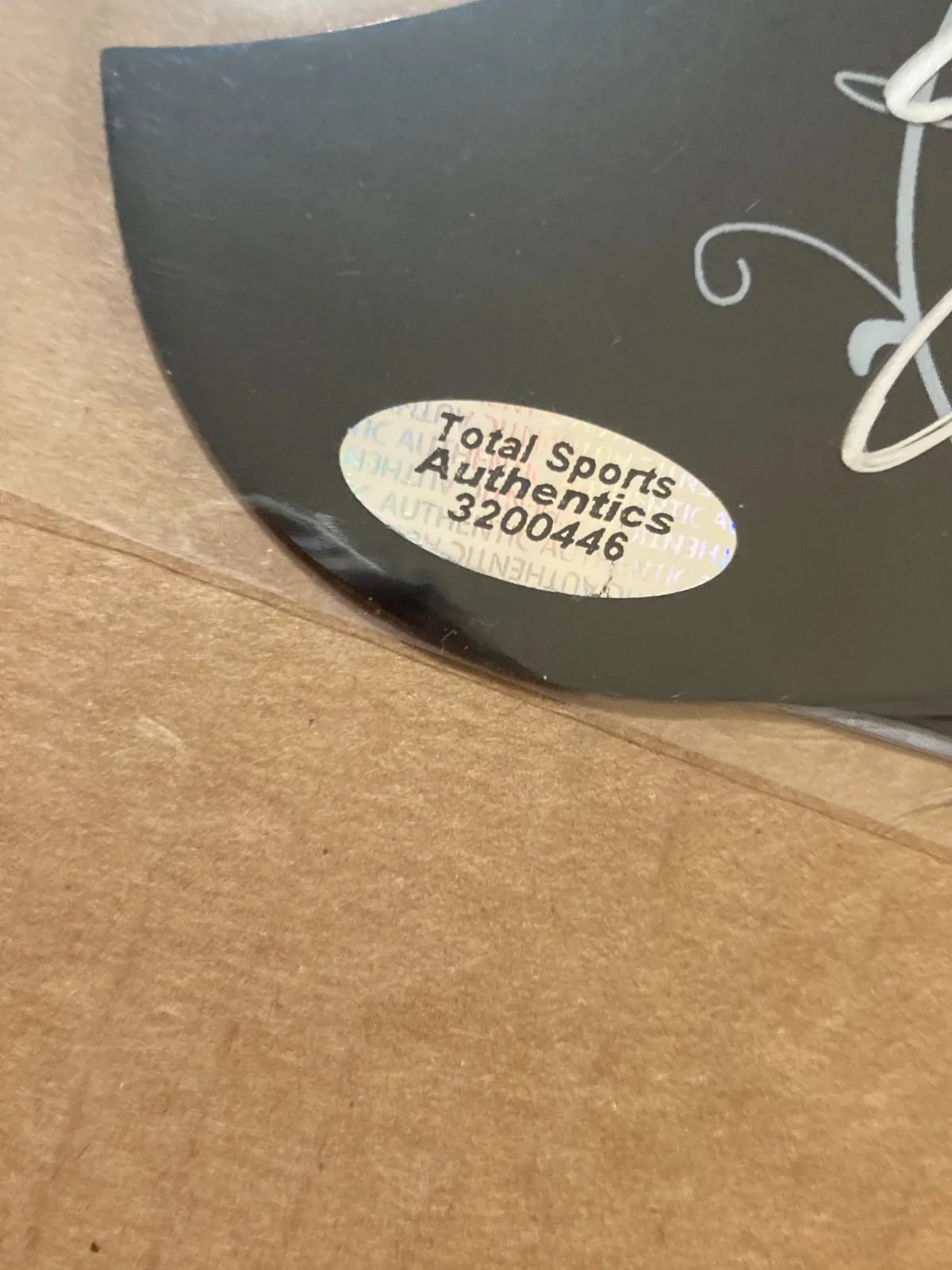 FAITH HILL - Country Music Legend SIGNED Guitar Pick Guard with COA, изображение 3