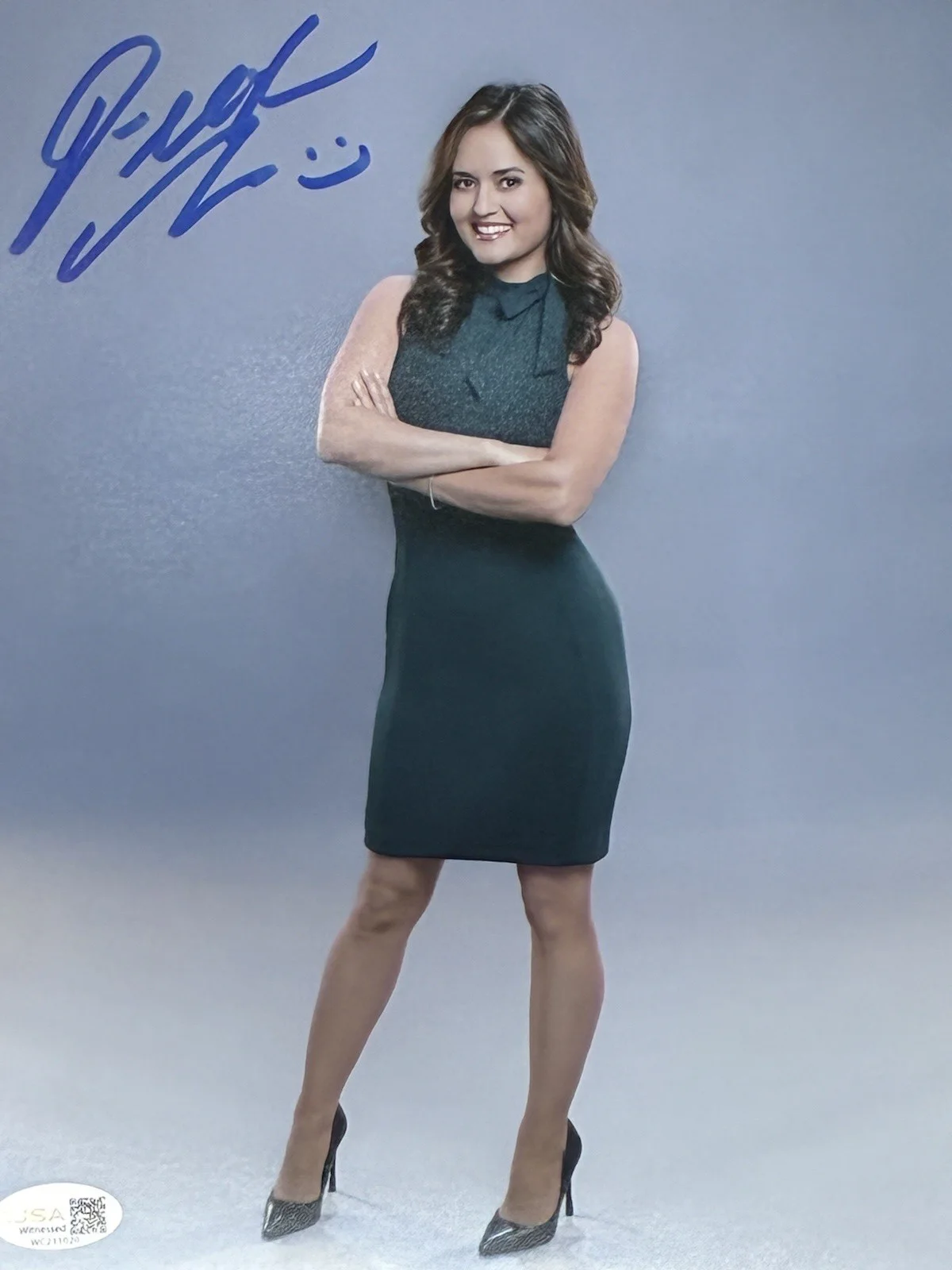 Danica McKellar — DANICA McKELLAR SIGNED 8X10 SEXY ACTRESS WRITER WONDER YEARS WINNIE COOPER JSA, изображение 2
