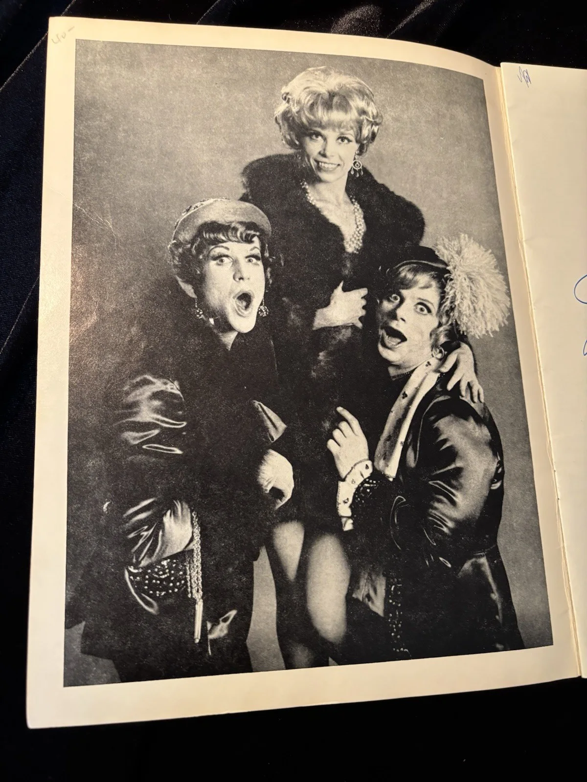 Broadway program. “Sugar”: A New Musical Comedy (1972, SIGNED by cast members), image 3