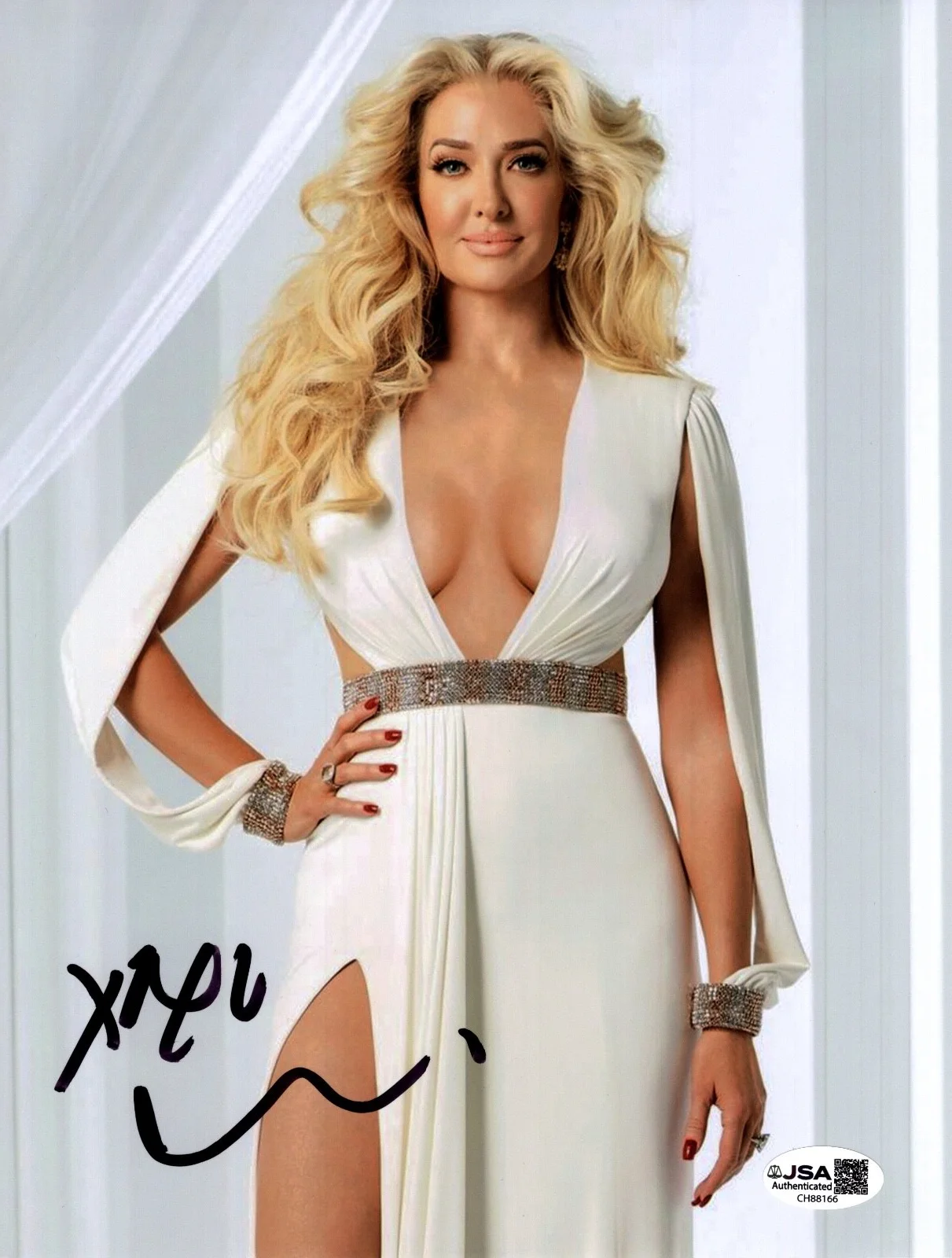 ERIKA JAYNE — ERIKA JAYNE Authentic Hand-Signed "REAL HOUSEWIVES" 8x10 Photo (JSA COA)