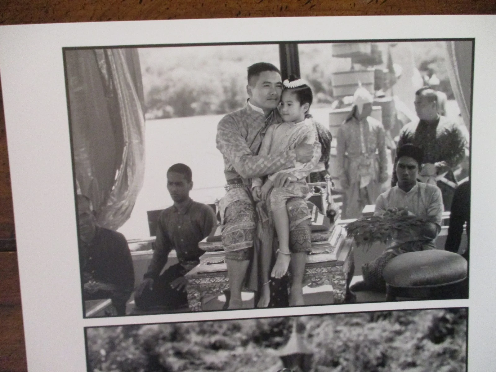 Chow Yun-Fat/Melissa Campbell (ANNA AND THE KING)1999 8 x 10 Black & White Photo, изображение 2