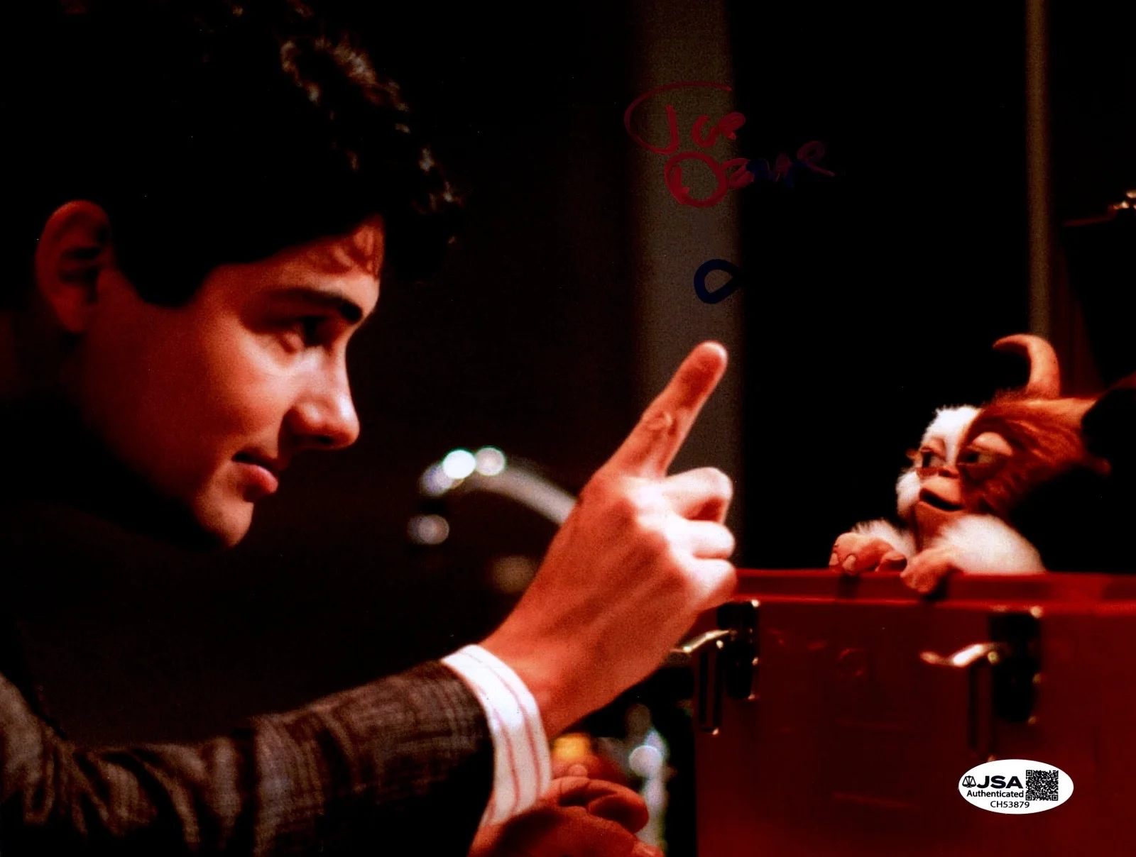 HOWIE MANDEL & JOE DANTE — HOWIE MANDEL & JOE DANTE Authentic Signed "GREMLINS" 8x10 Photo JSA/COA