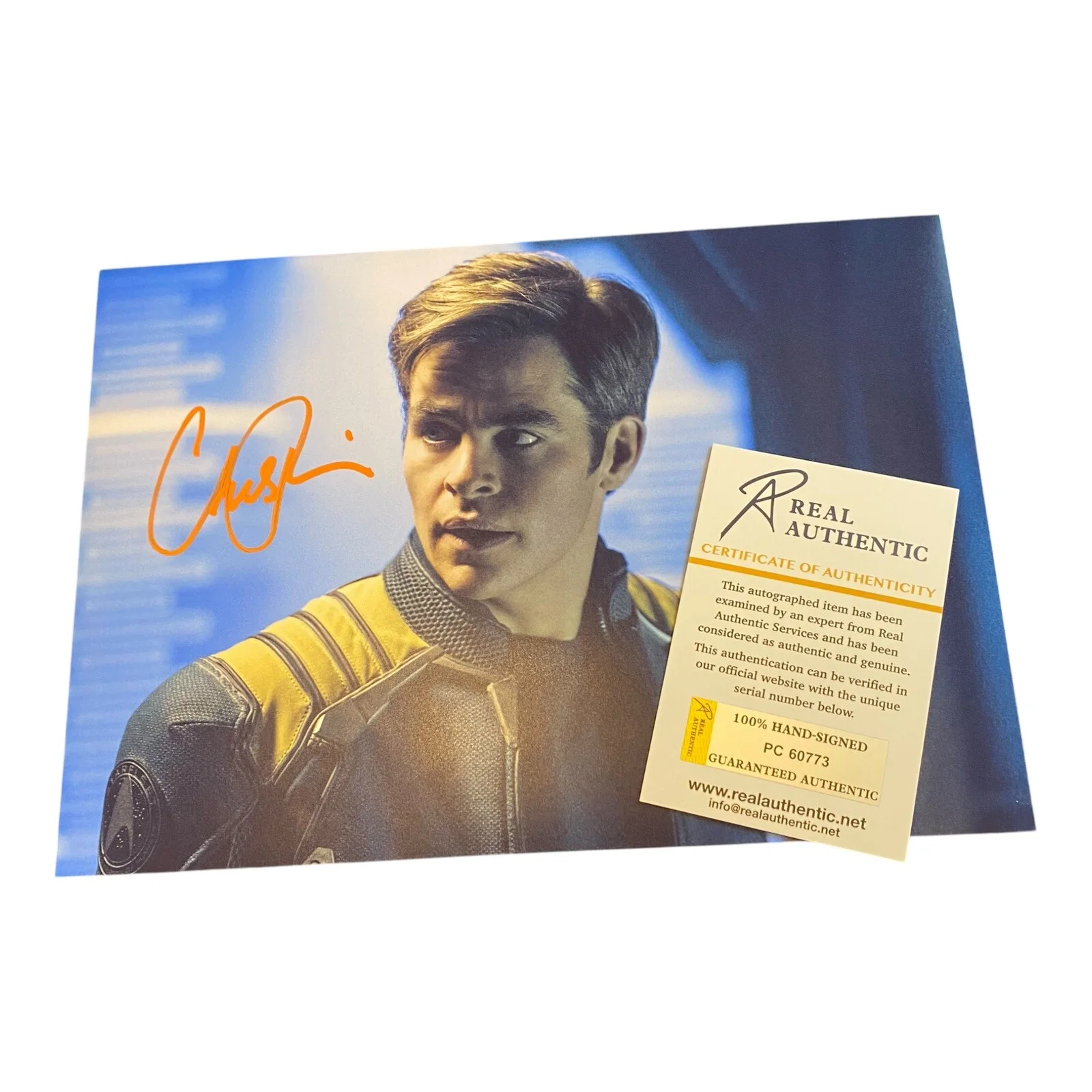 Chris Pine — Captain Kirk Star Trek Chris Pine Signed Autographed 8x12 Photo w/ COA
