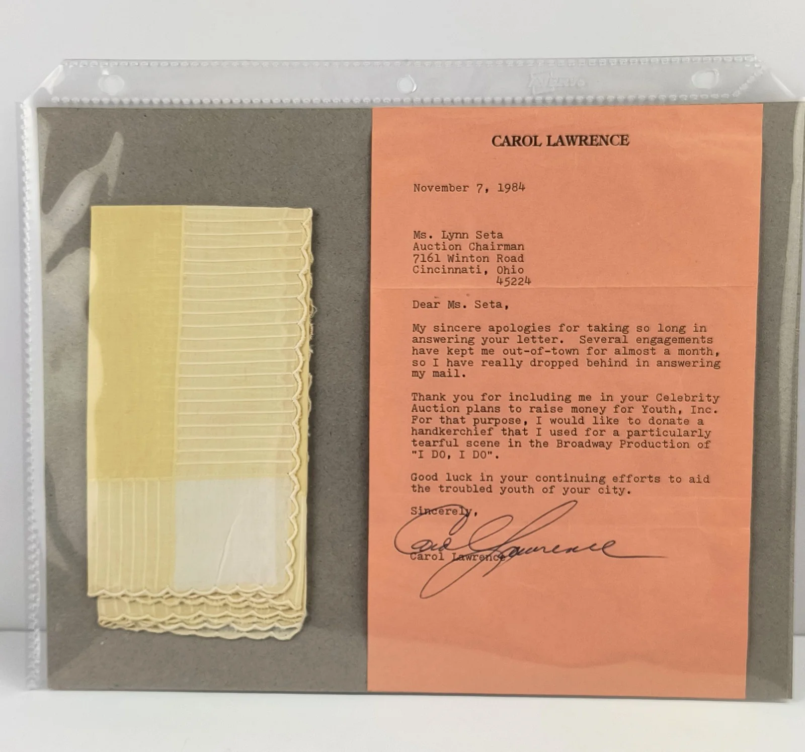 Carol Lawrence — Carol Lawrence Handkerchief & Signed Letter frm Broadway Show "I Do I Do" L6, изображение 2