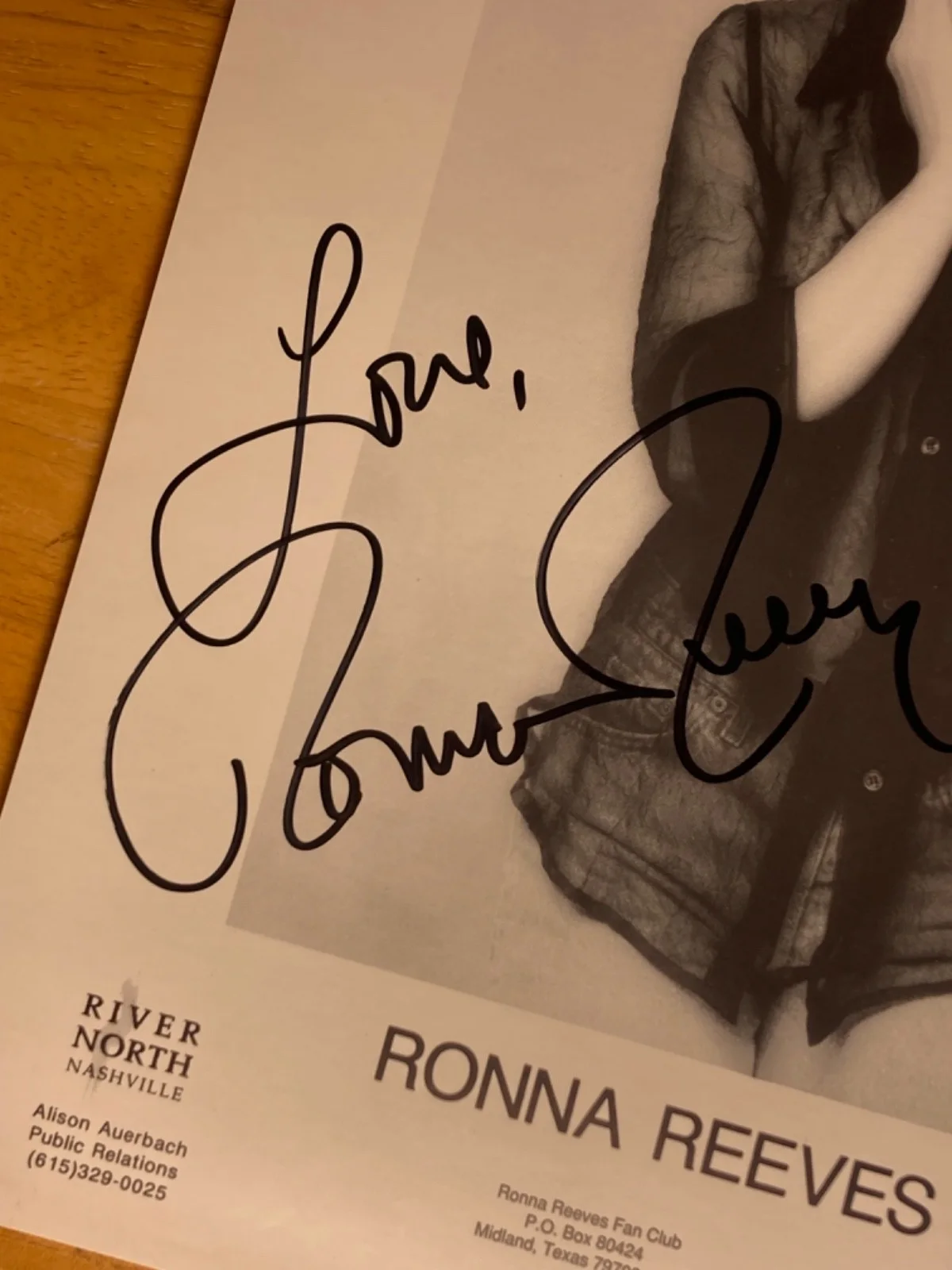 Hand SIGNED Ronna Reeves 8x10 Agency Press Photo B&W Country Music, изображение 3