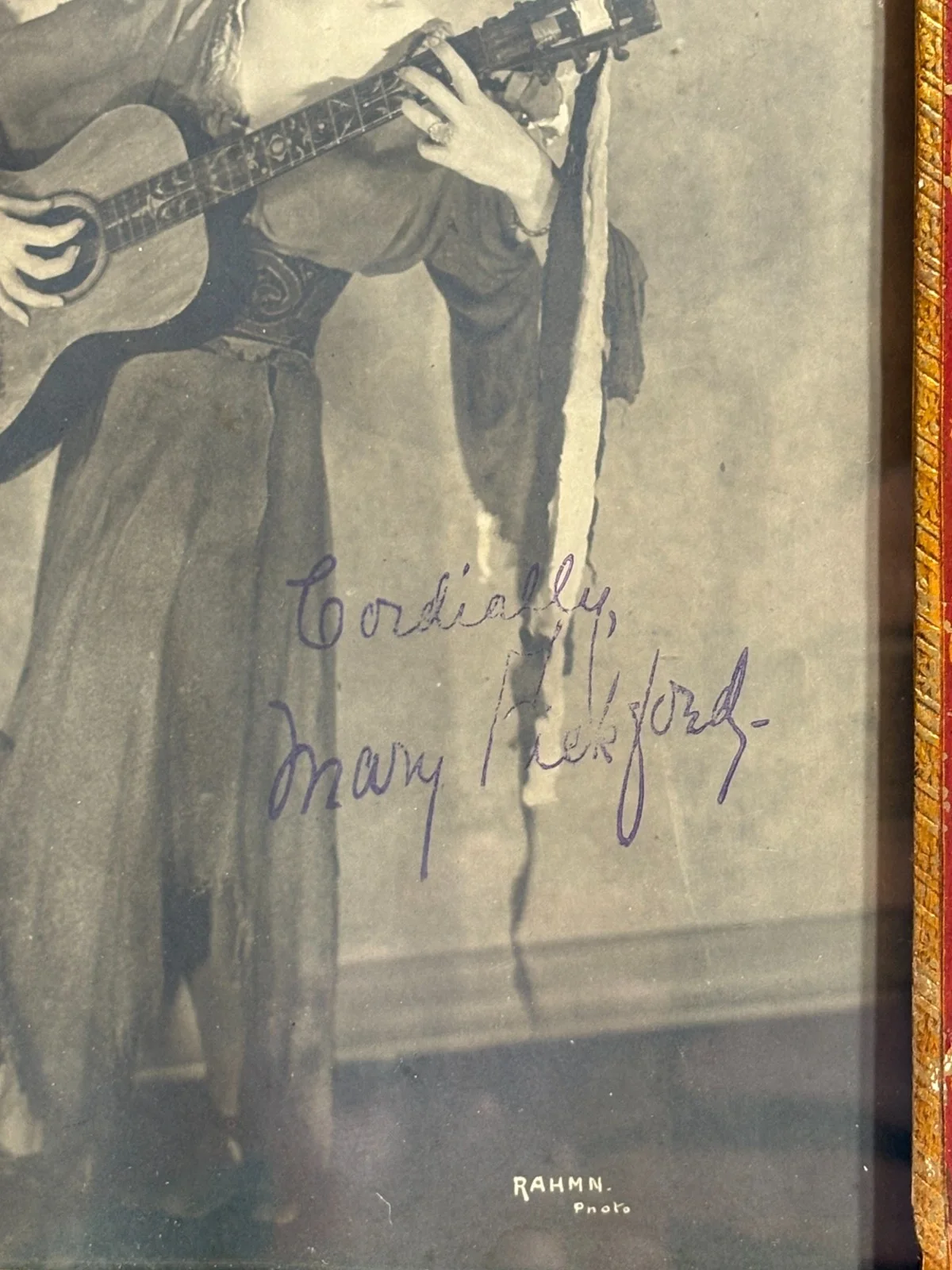 Vintage 1920s Mary Pickford Signed Autographed Rosita Framed Photograph Rahmn, изображение 3