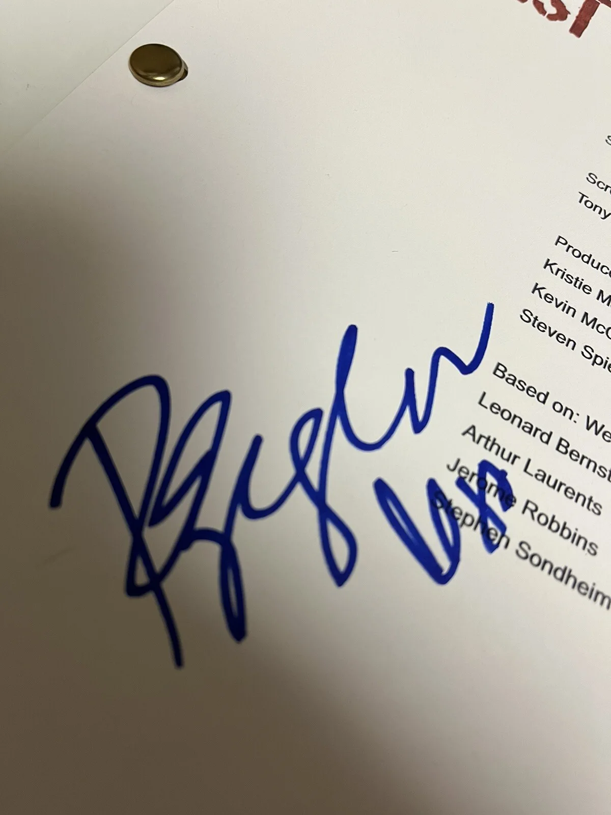 Rachel Zegler — RACHEL ZEGLER SIGNED AUTOGRAPHED WEST SIDE STORY 2021 FULL MOVIE SCRIPT RARE, image 3