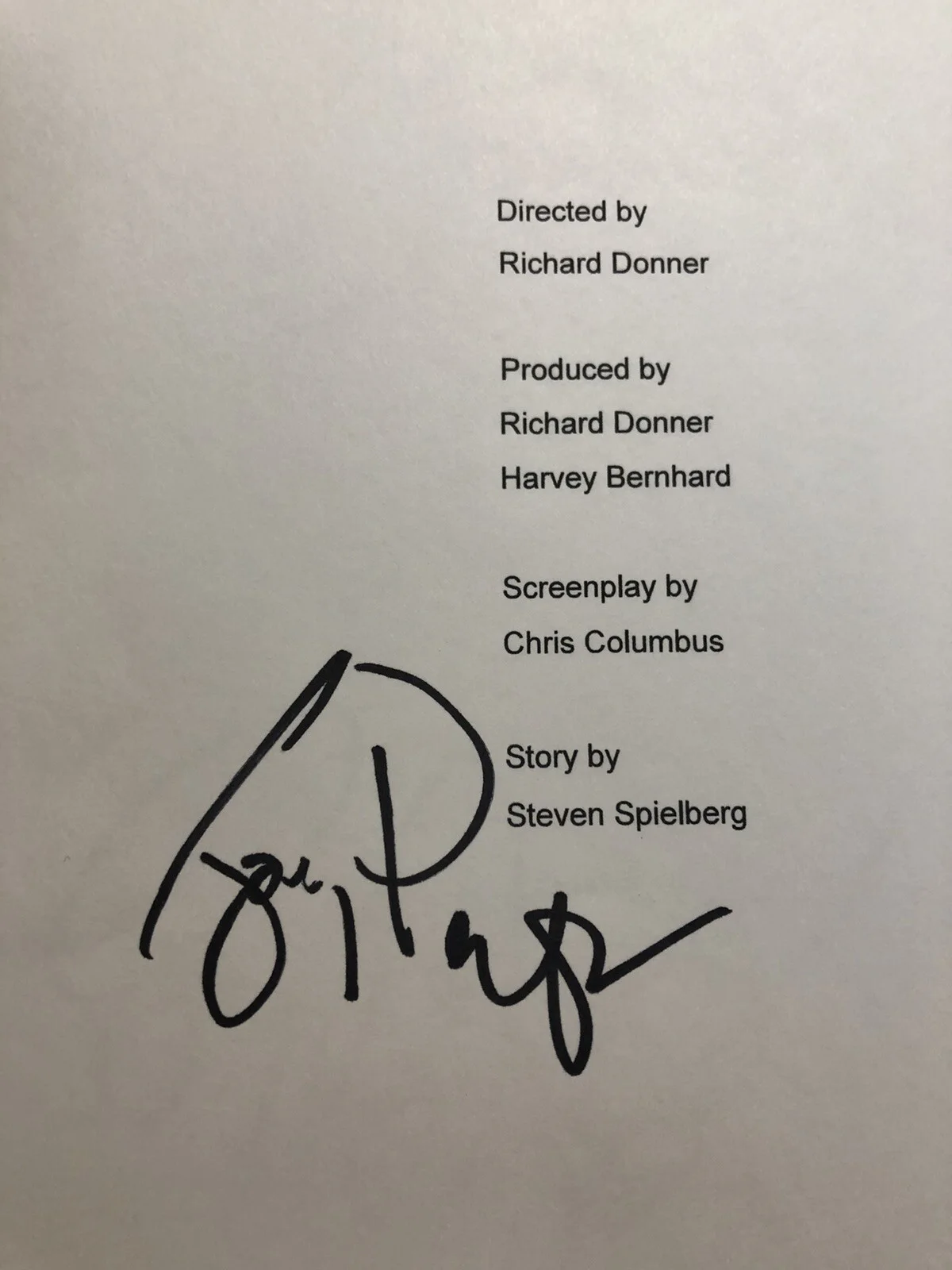 Joe Pantoliano — JOE PANTOLIANO SIGNED AUTOGRAPHED THE GOONIES FULL MOVIE SCRIPT PROOF, image 2