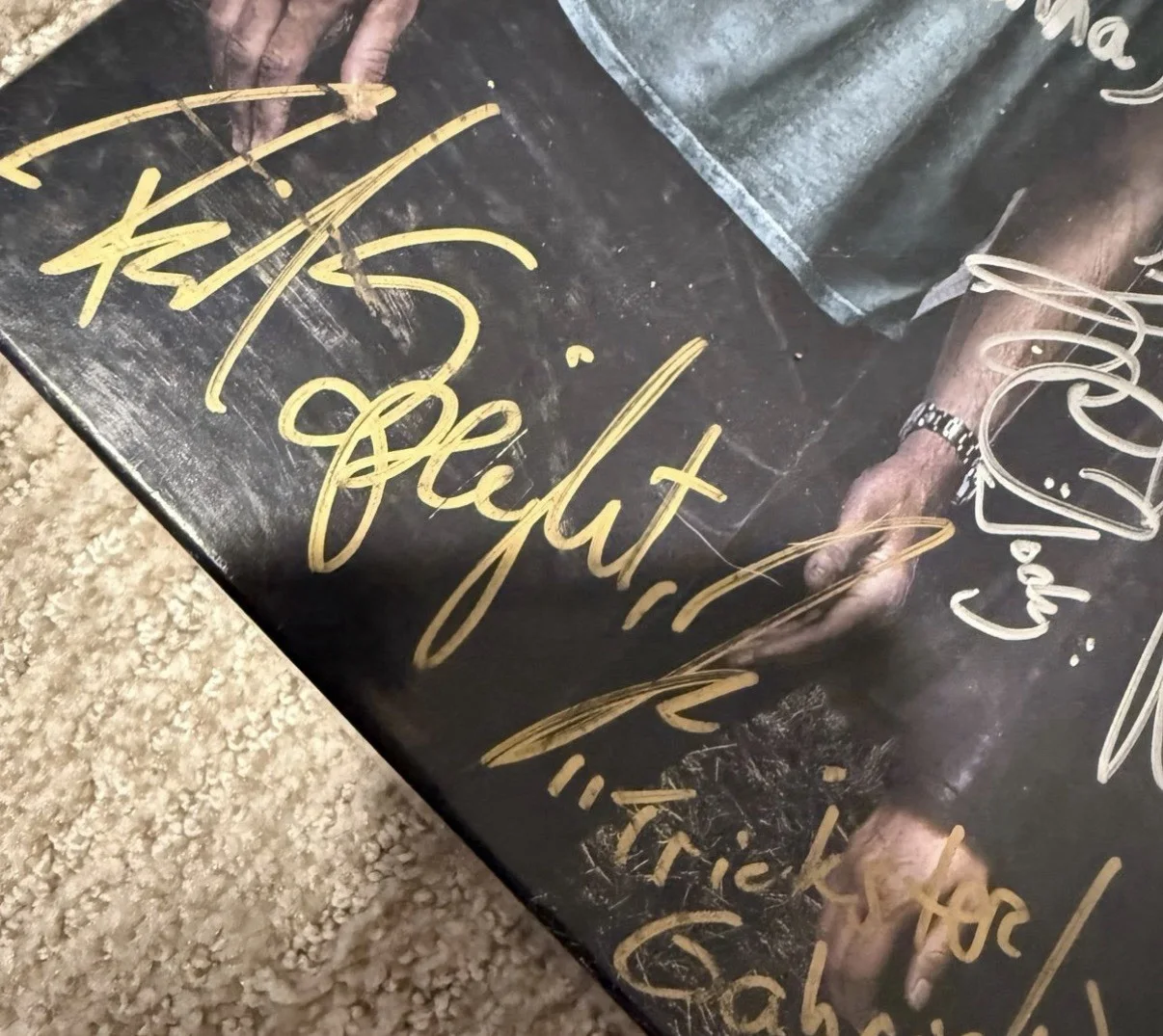 Supernatural Board game Autographed By 11 Cast Members, image 3
