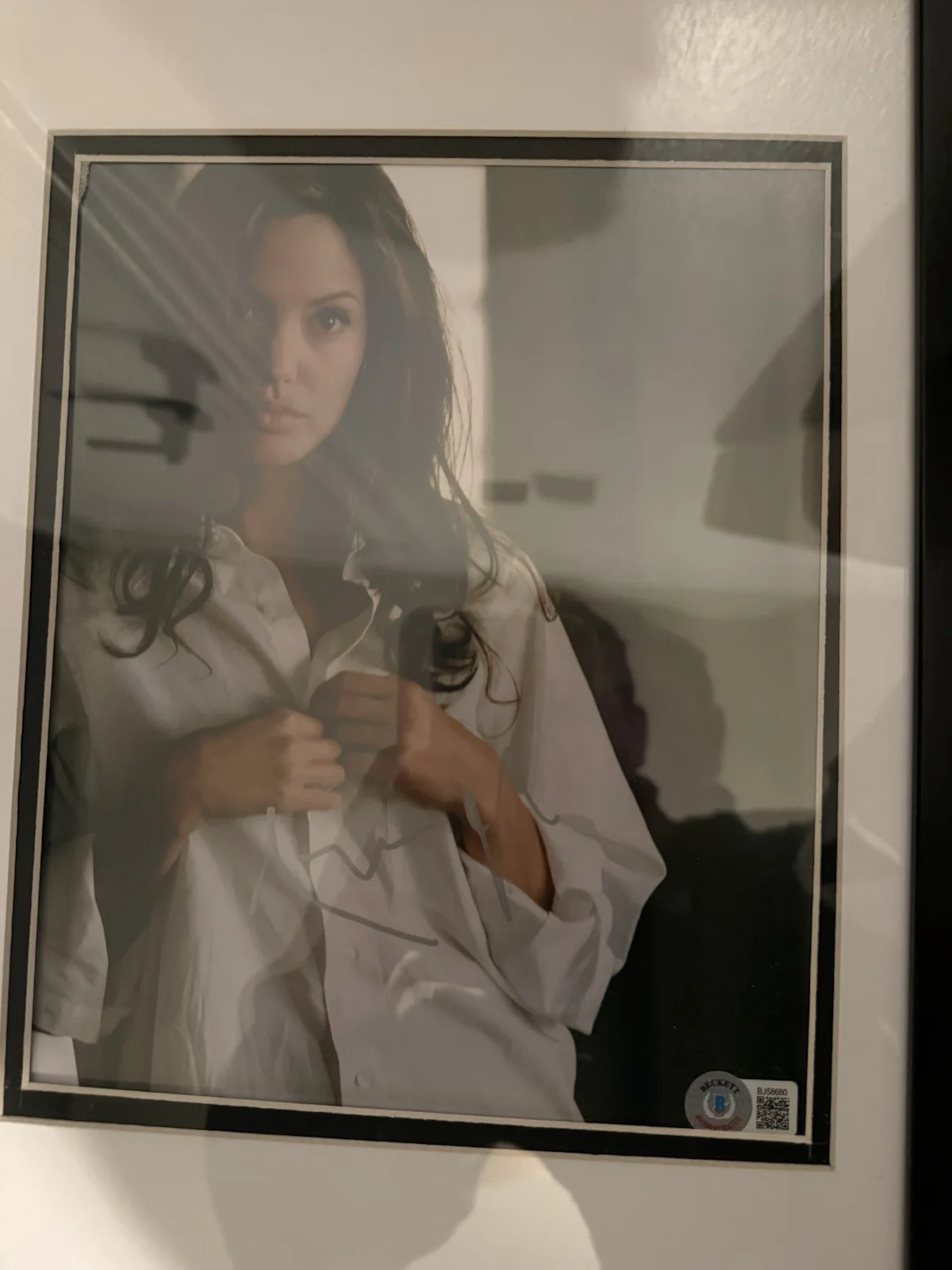 Brad Pitt — Brad Pitt / Angelina Jolie Signed Framed Display W/Beckett COA MR SMITH, image 4