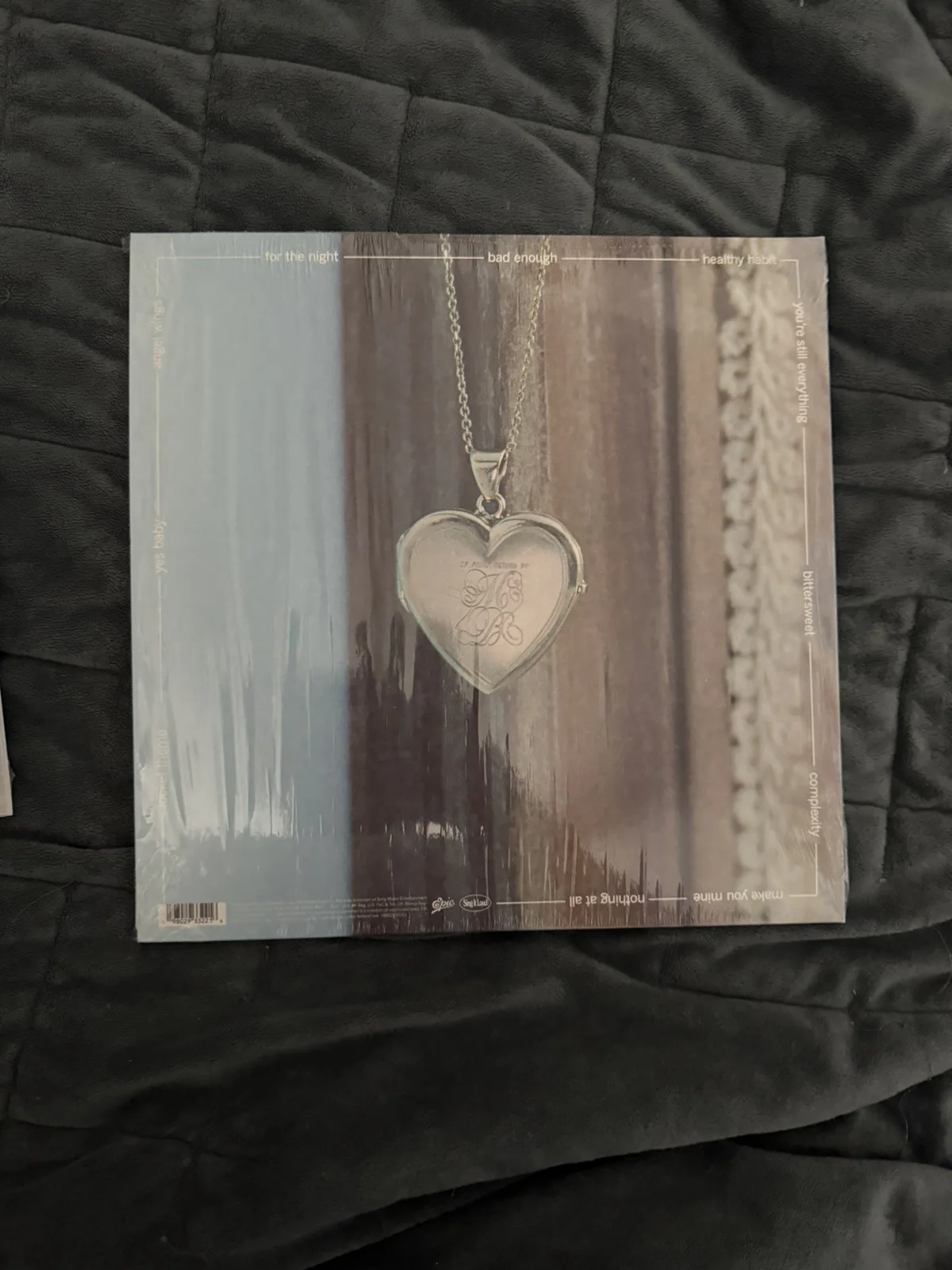 Madison Beer Signed Cover Locket Vinyl signed on sleeve. SUPERVINYL, изображение 3