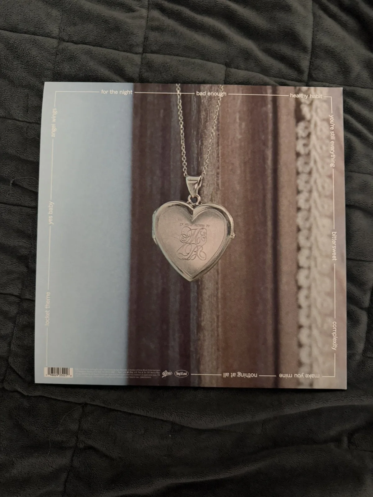 Madison Beer Signed Cover Locket Vinyl Amoeba, image 3