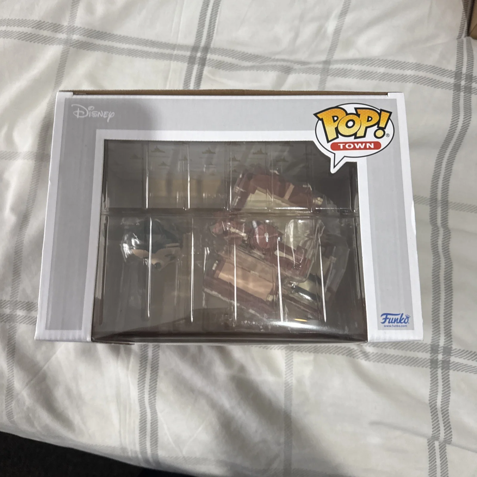 Funko Pop! Walt Disney World 50th Hollywood Tower Hotel and Mickey Mouse Vinyl, изображение 2
