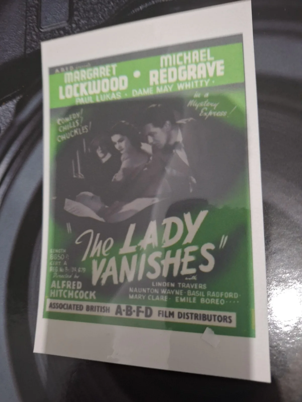 VINTAGE Inspired "The Lady Vanishes" 1938 Film Poster High Art Modern Postcard, изображение 5