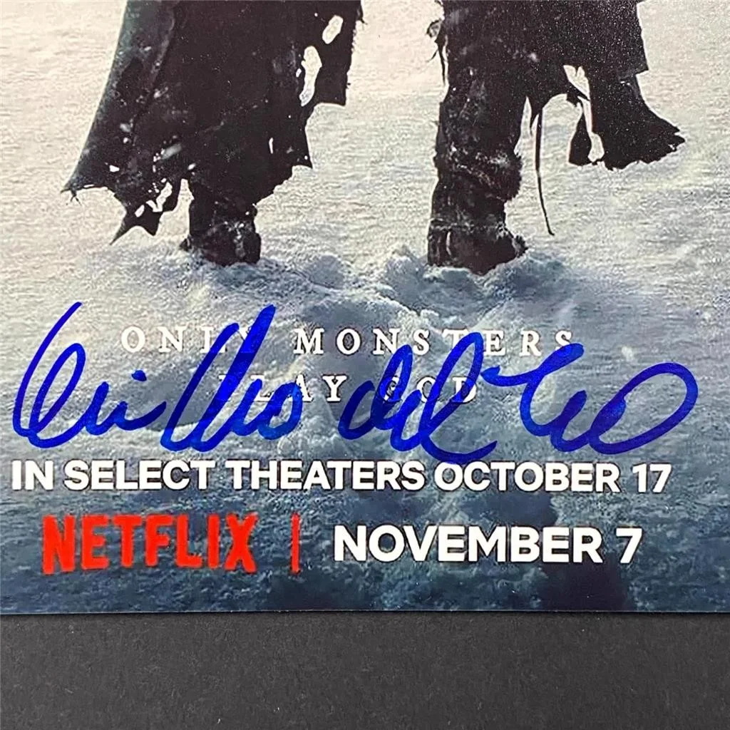 Guillermo Del Toro signed Frankenstein 8x10 photo autograph (A) ~ Beckett BAS, изображение 2