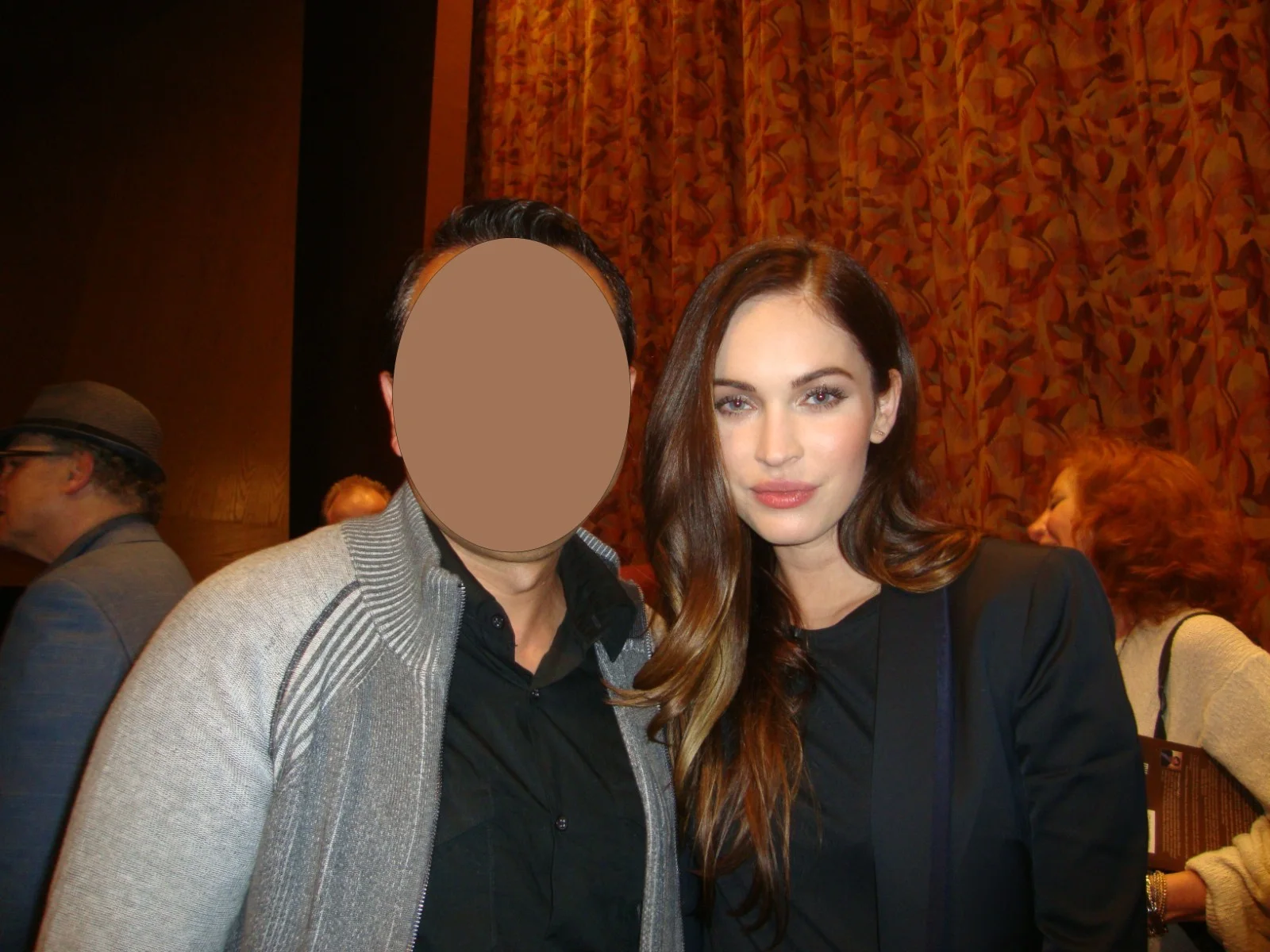 Megan Fox — MEGAN FOX SIGNED 8.5x11" PHOTO BAS BECKETT COA TRANSFORMERS JENNIFER'S BODY SEXY, image 2