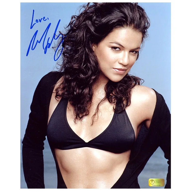 Michelle Rodriguez — Michelle Rodriguez Autographed Lost Beach Portrait 8x10 Photo
