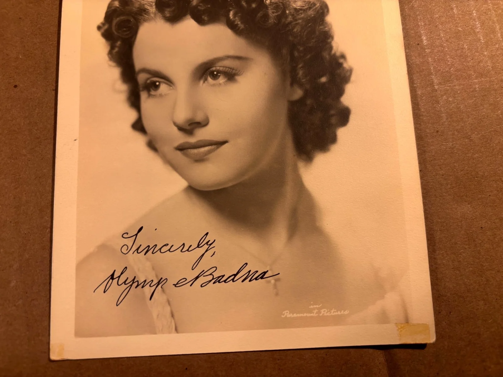 Olympe Bradna Rare Very Early Autographed Photo 30s Say It In French, изображение 3