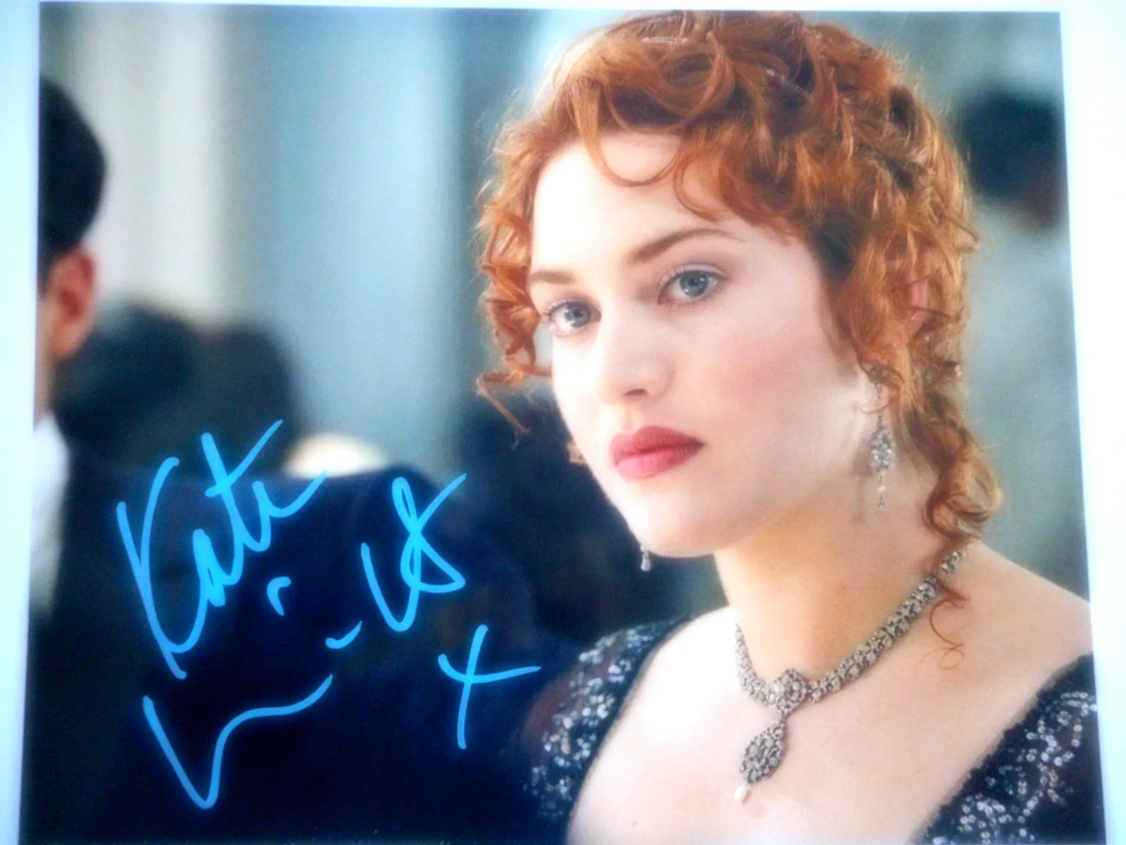 Kate Winslet — Kate Winslet Autographed Titanic (Rose) Pretty Young 8x10 Photo COA & #d Holo, изображение 2