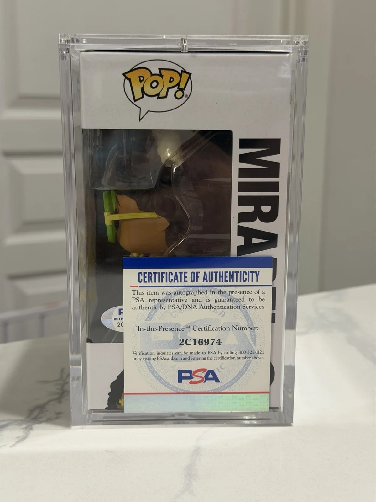 STEPHANIE BEATRIZ — STEPHANIE BEATRIZ SIGNED FUNKO 1327 MIRABEL INSCRIPTION ENCANTO PSA COA, изображение 4
