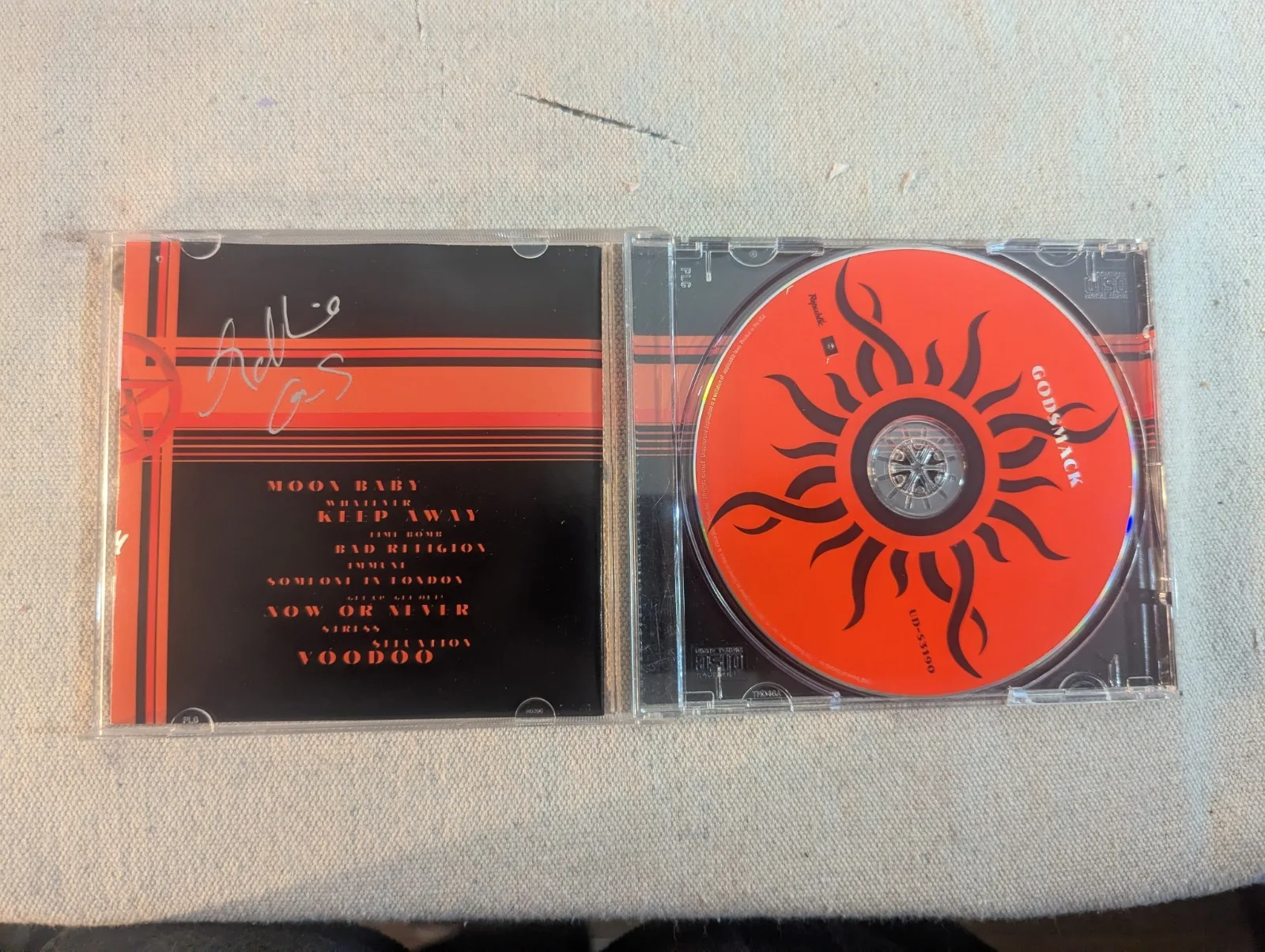Godsmack Signed Cd by Robbie Merrill Autographed Godsmack CD, image 2