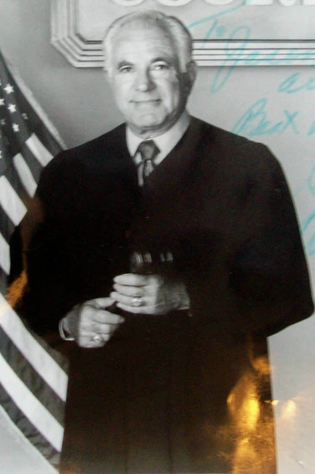 Judge Joseph Wapner — Original 8" X 10" B & W AUTOGRAPHED Pic-Judge Joseph Wapner "The People's Court", изображение 2