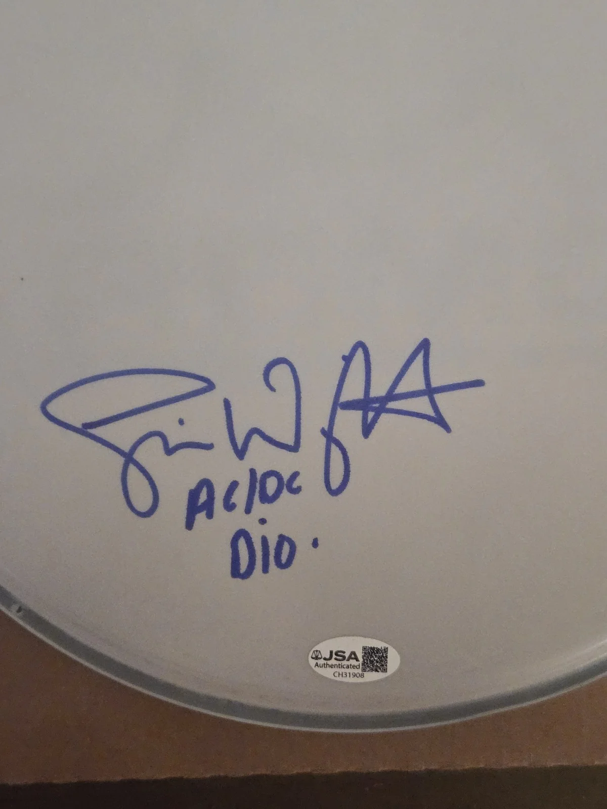 Dio and AC/DC Drummer Simon Wright Signed 12" Drumhead JSA Authenticated, изображение 2