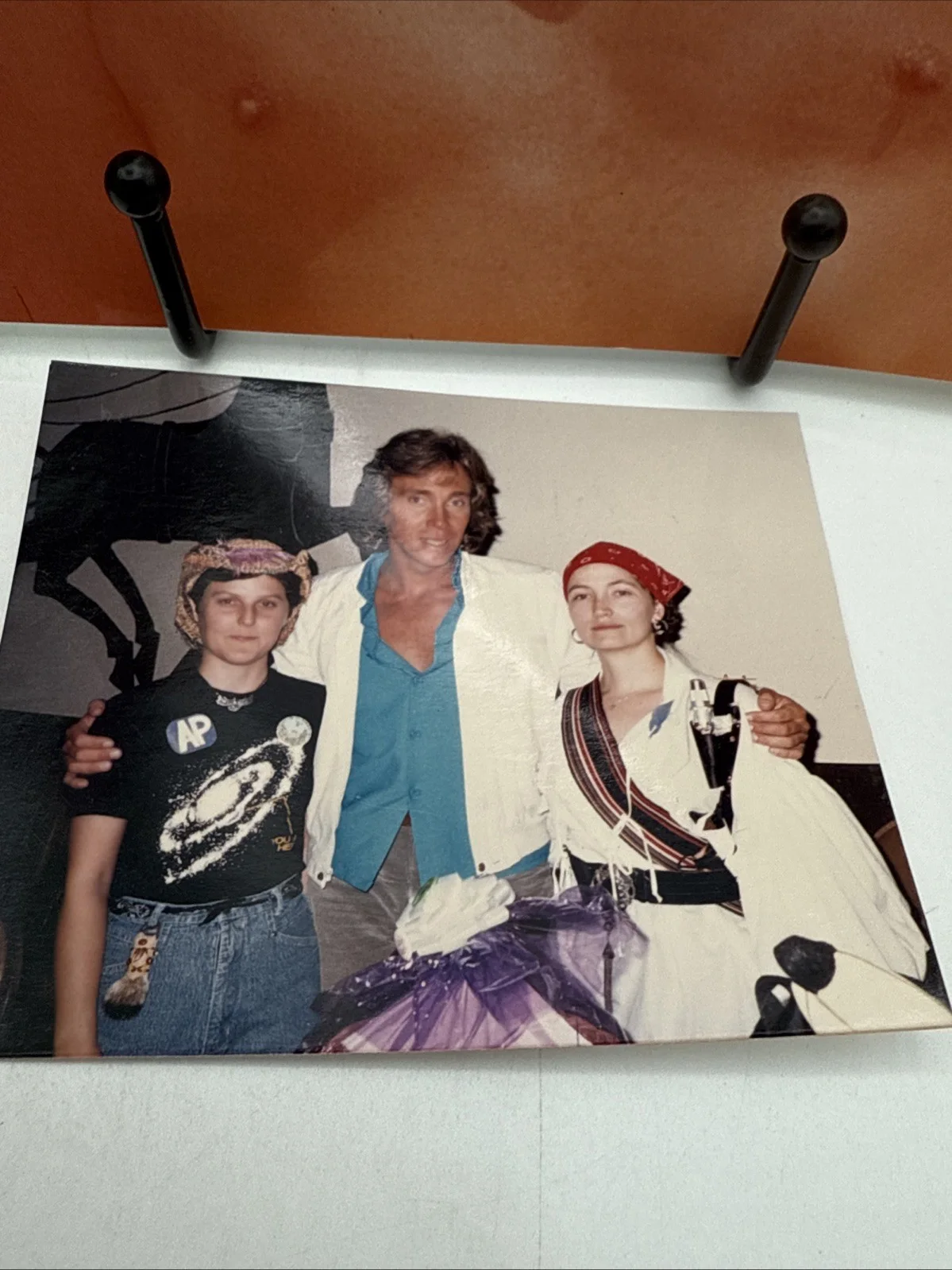 Judson Scott — Judson Scott Signed 8x10 Photo Star Trek Photos Lot of 2 with Convention photos, изображение 4