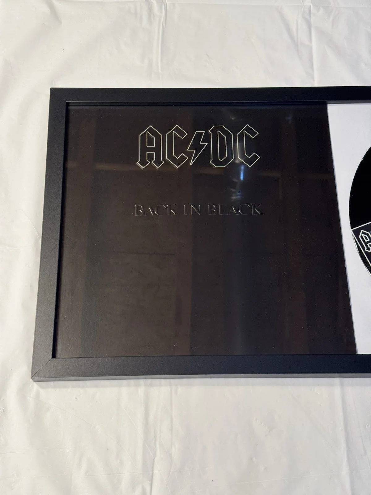 MATT LAUG SIGNED AC/DC BACK IN BLACK VINYL ALBUM AUTOGRAPH FRAMED PSA/DNA COA, image 4
