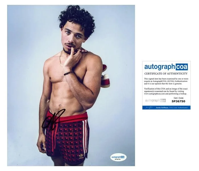 Anthony Ramos — Anthony Ramos "Hamilton" AUTOGRAPH Signed Shirtless 8x10 Photo B ACOA