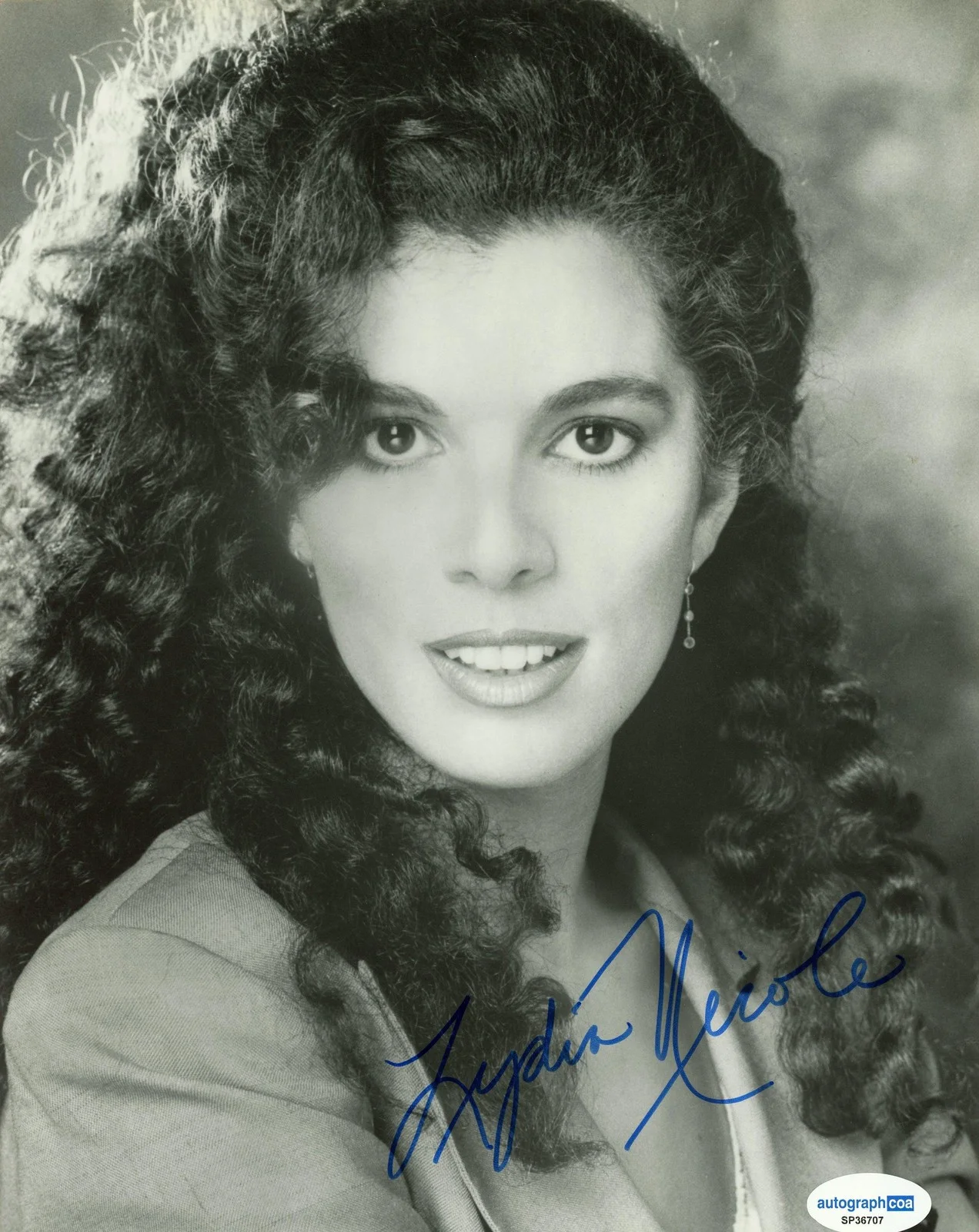 Lydia Nicole — Lydia Nicole "Stand and Deliver" AUTOGRAPH Signed Autographed 8x10 Photo ACOA, изображение 2