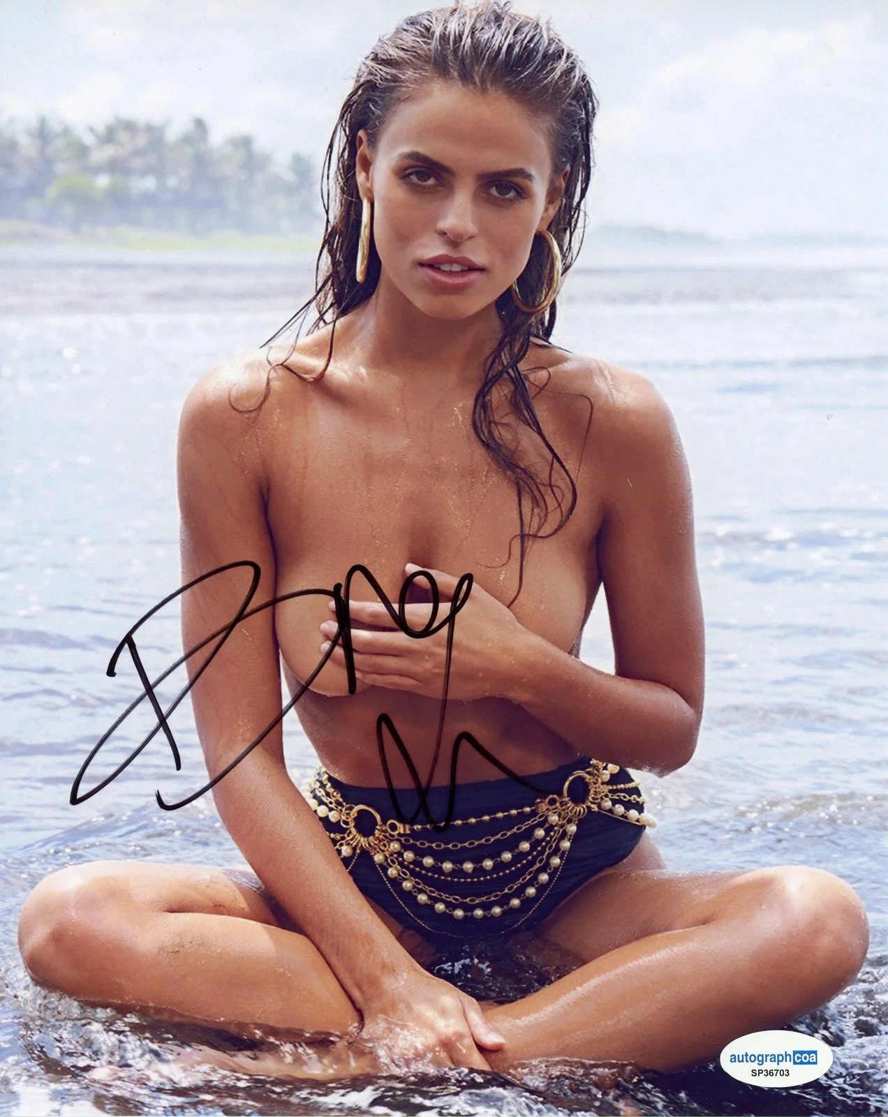 Brooks Nader — Brooks Nader AUTOGRAPH Signed Sports Illustrated Swimsuit Model 8x10 Photo G, изображение 2